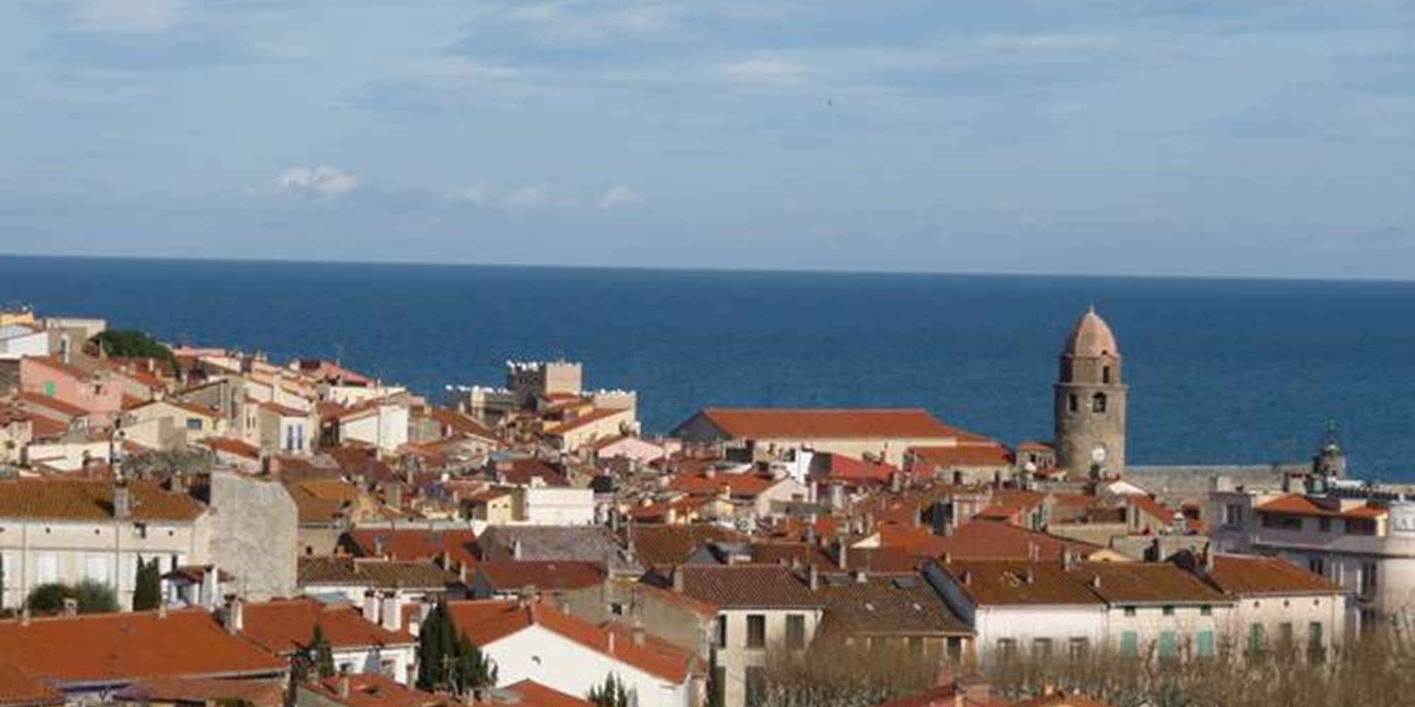 Vue panoramique sur Collioure et la mer