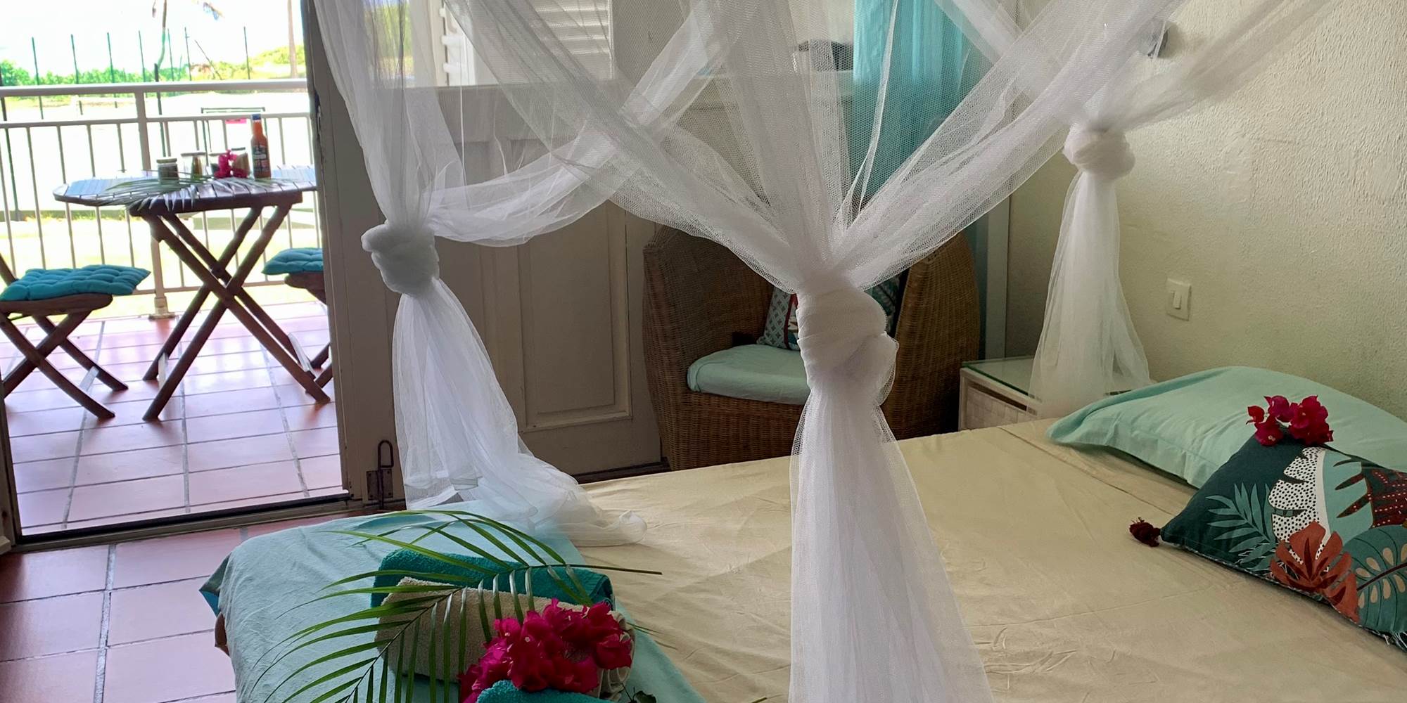 Espace nuit donnant sur la terrasse