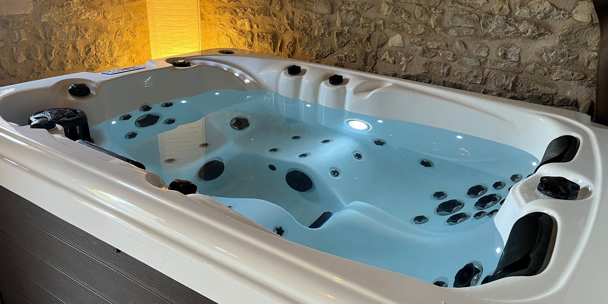 jacuzzi