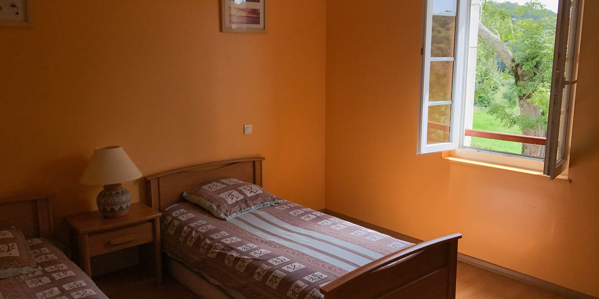 La Demeure de Celeste - Gites Bearn- Chambre double 2 (twin)