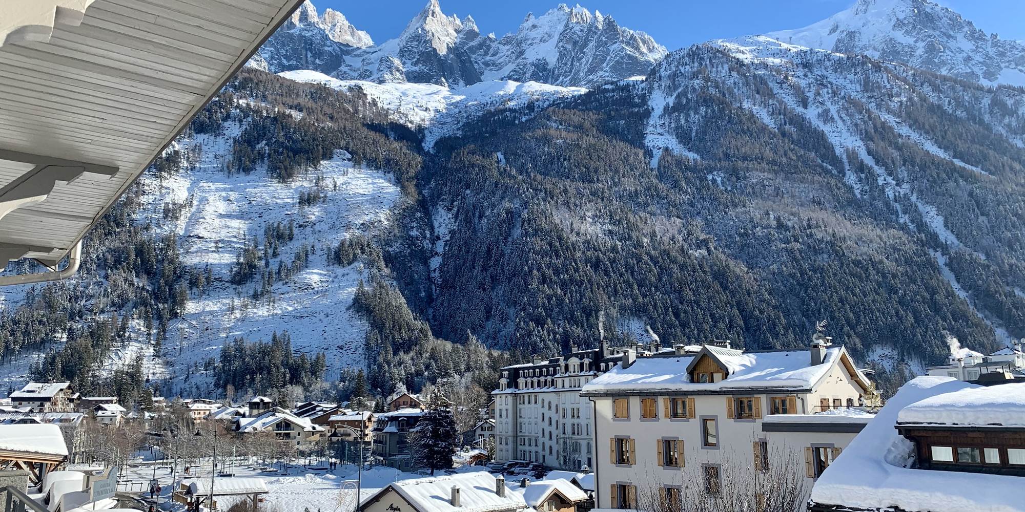 Balcon sud vue aiguilles de Chamonix