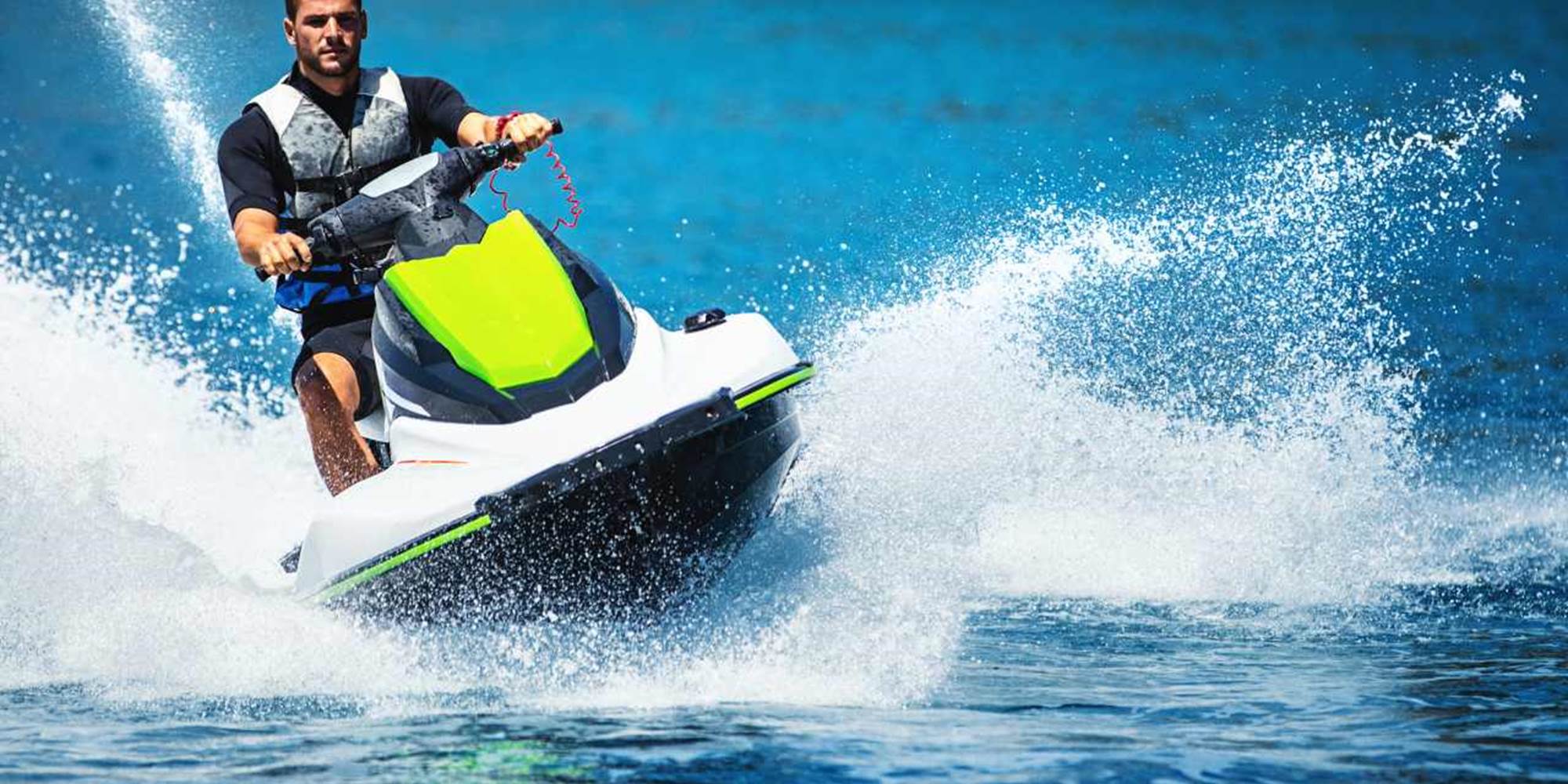 Une balade en jetski sur les Lacs de l'Eau d'Heure