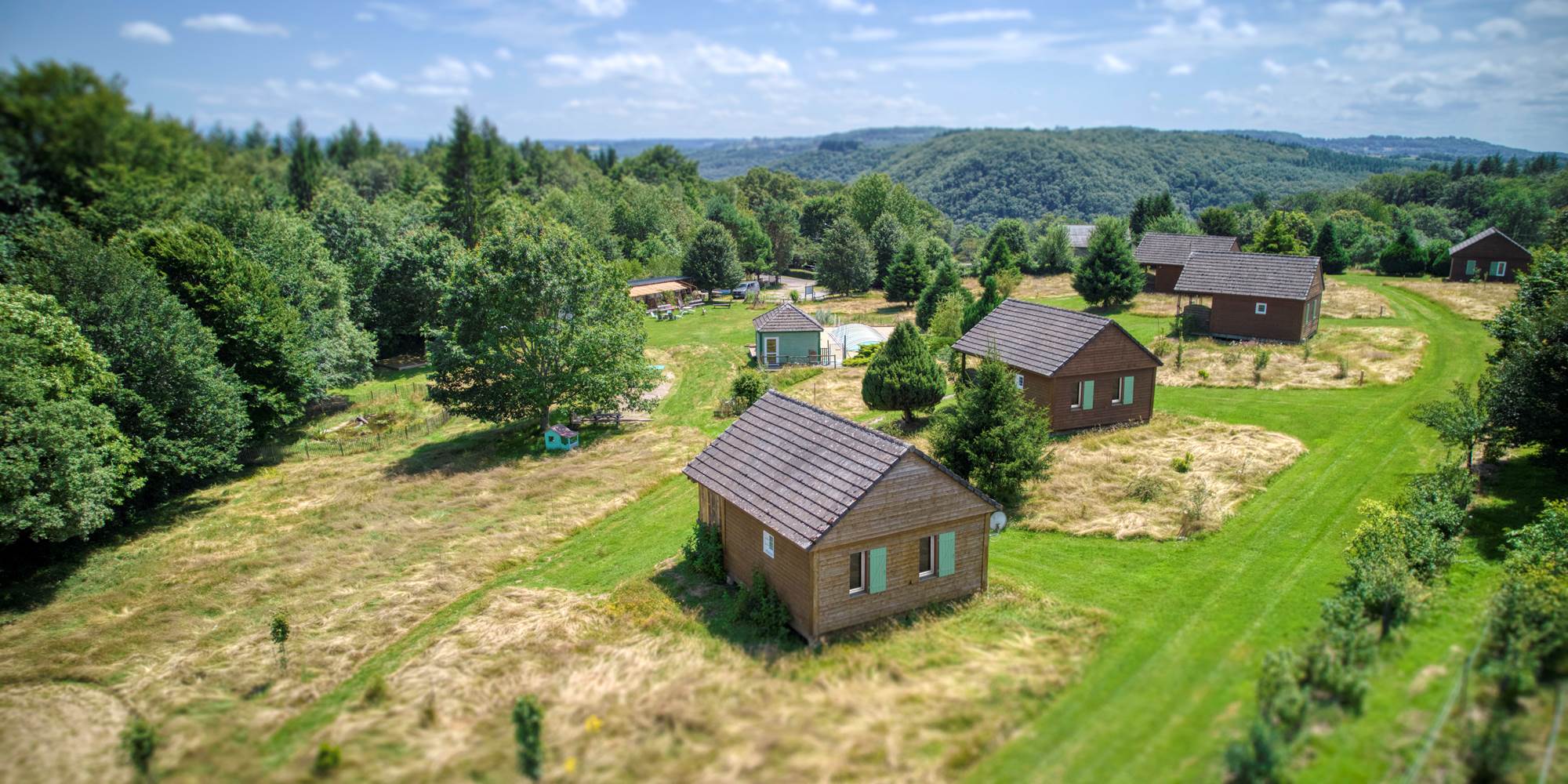 6 chalets & 1 tiny house au cœur des gorges de la dordogne