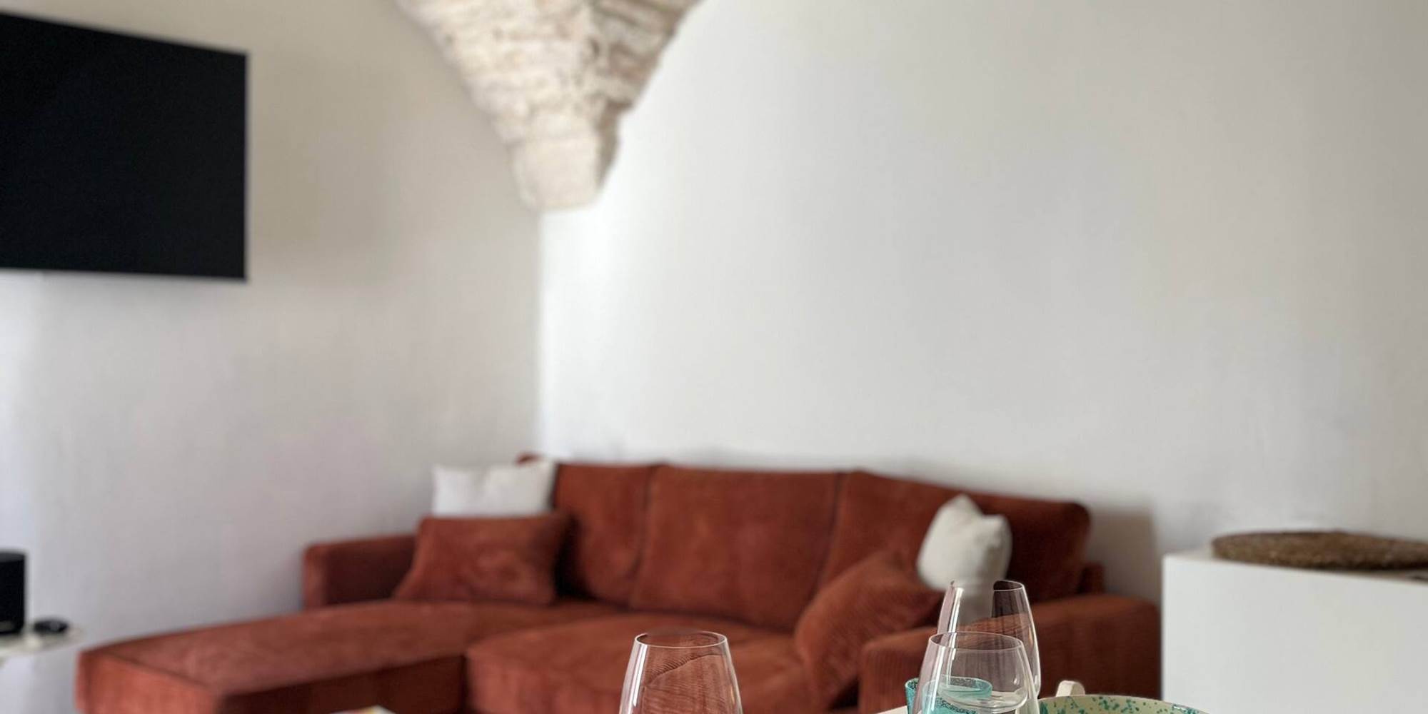 e8f38b04-ad90-4567-8c19-ea532062c901 2