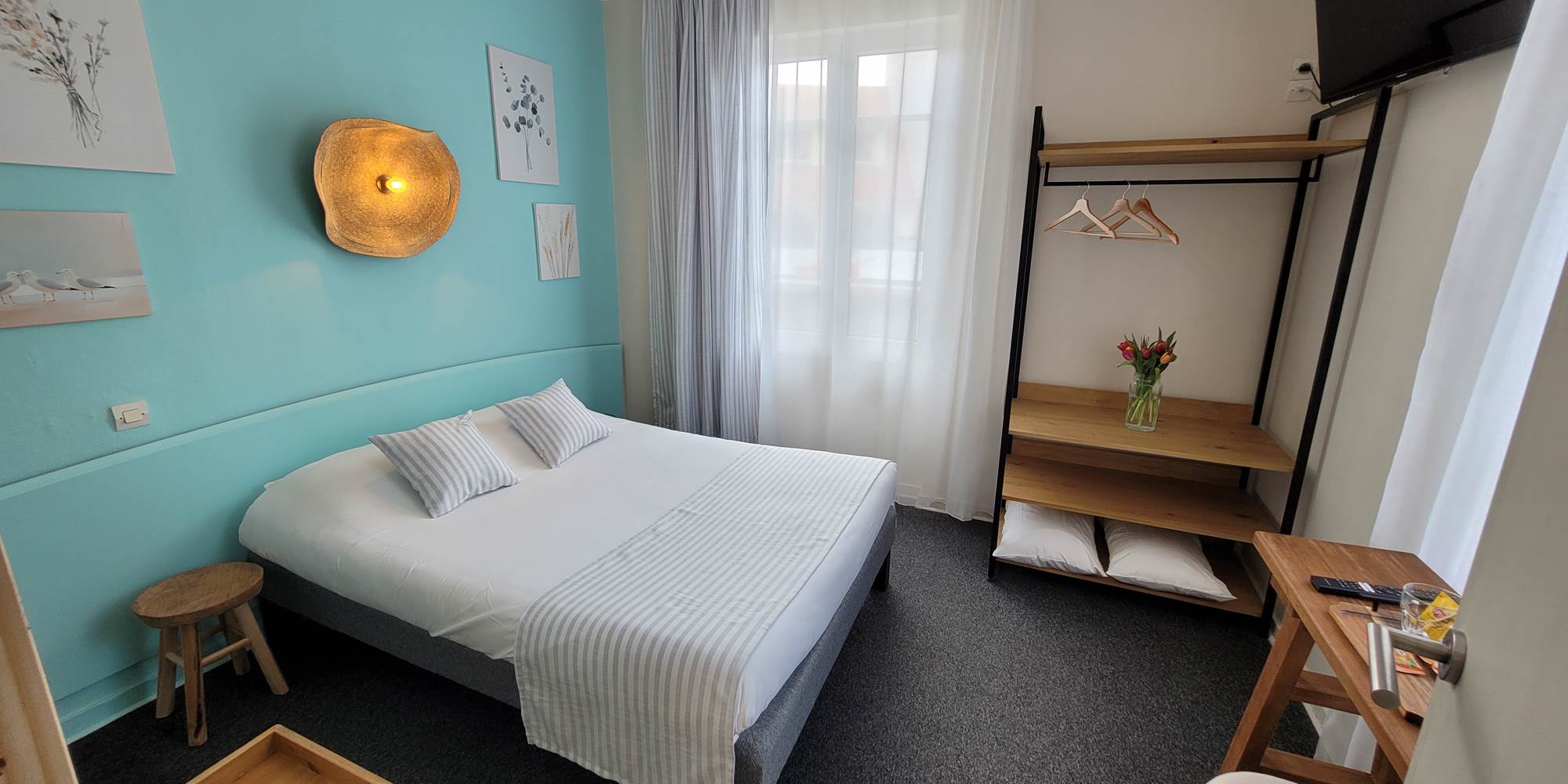 Hotel La Villa Rose Marie Chambre double bleu (2)