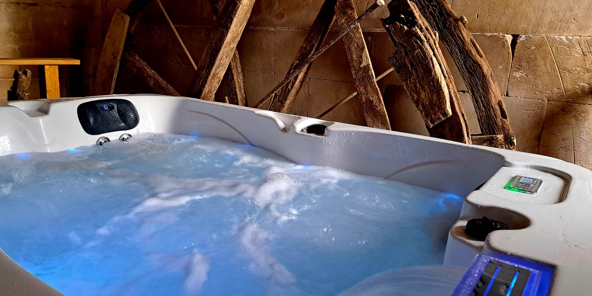 Le Logis du Meunier, logement insolite et romantique avec spa privatif