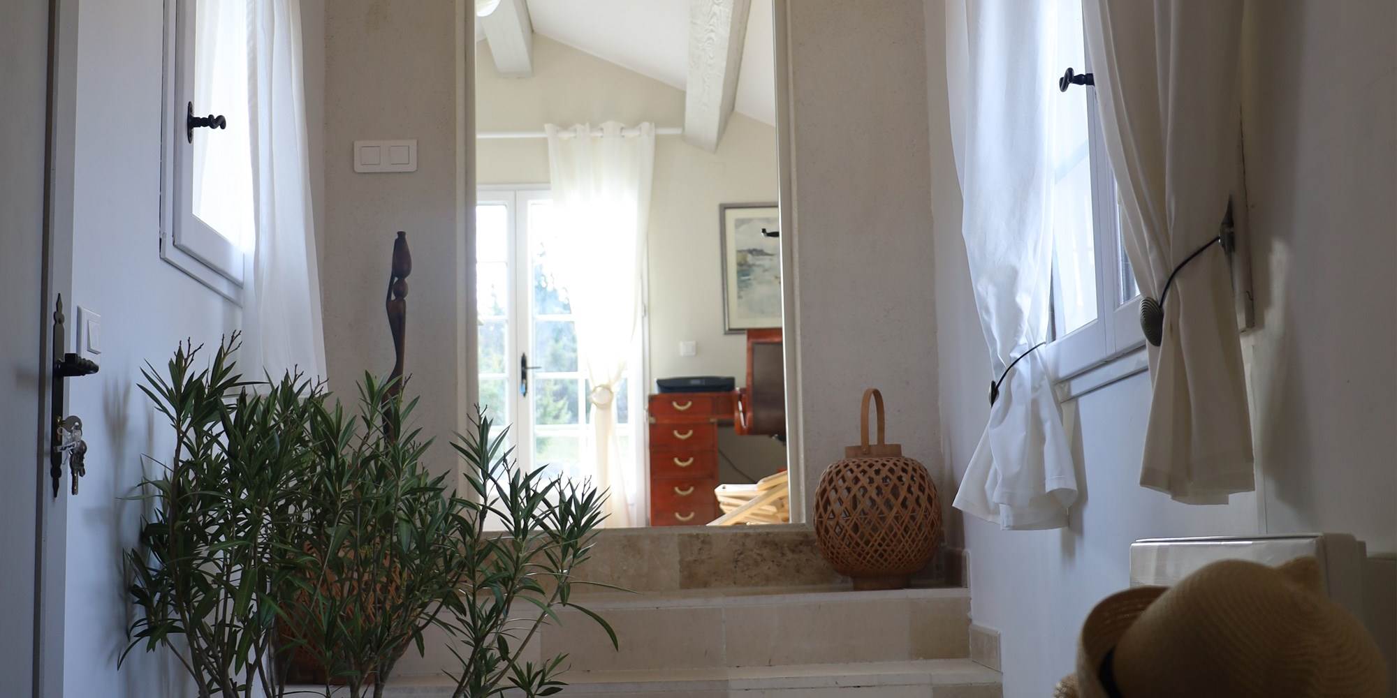 Sas d'accès chambre marine