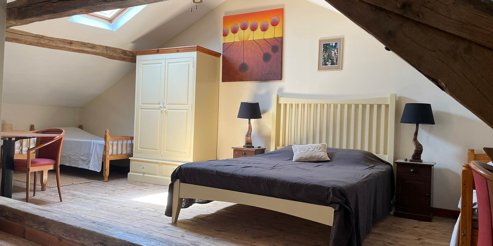 Photo de la Chambre Champagne - Chambres d'hôtes La Grange Richard à Dinsac