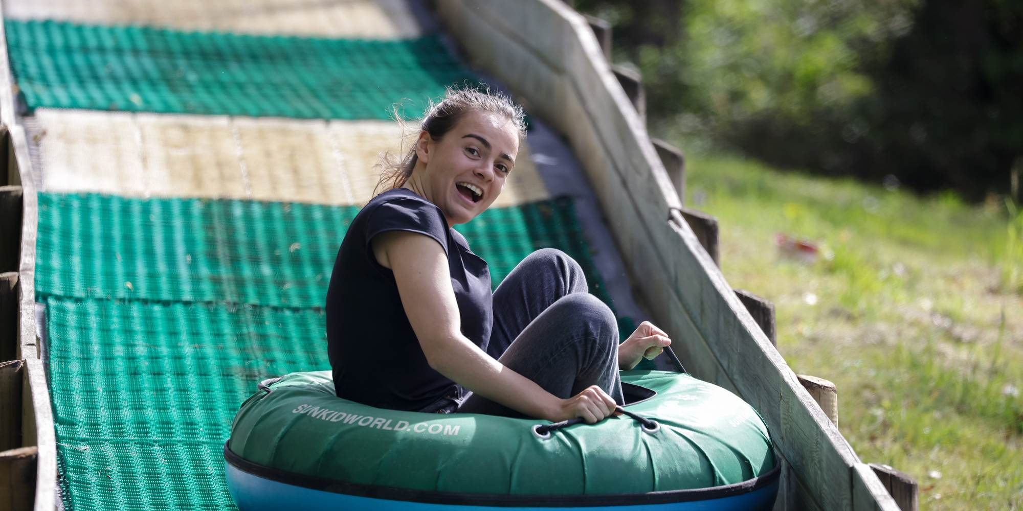FAMILY PARK 2-102 ans