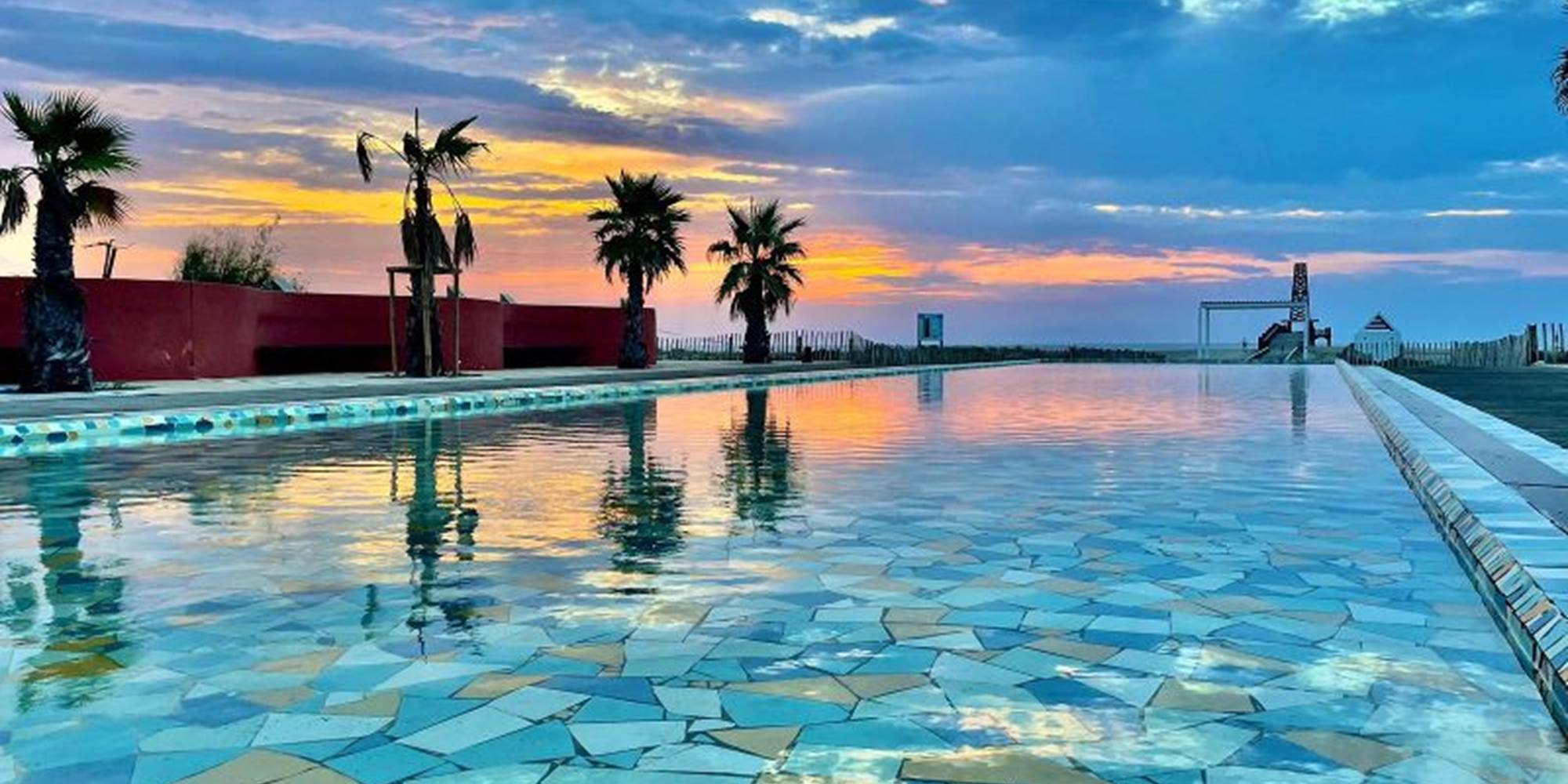 Miroir d'eau à Port Leucate au coucher du soleil