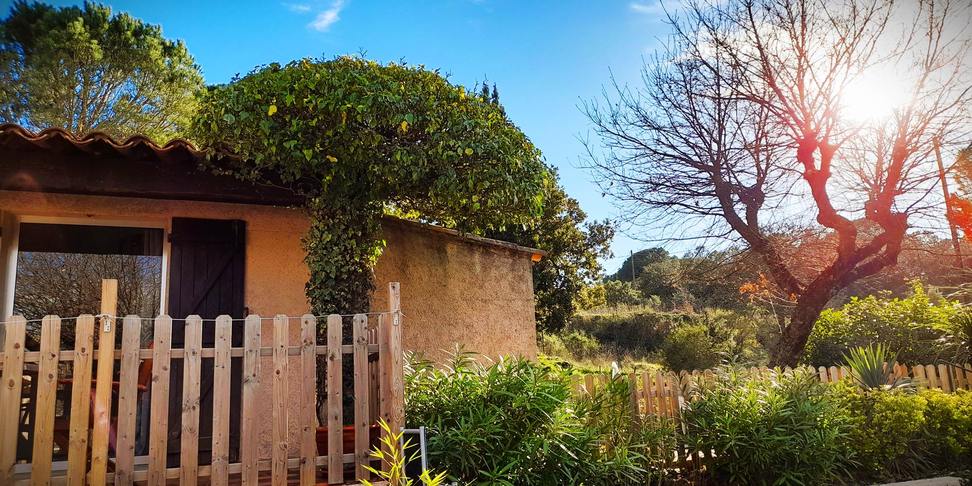 Vue du logement de face
