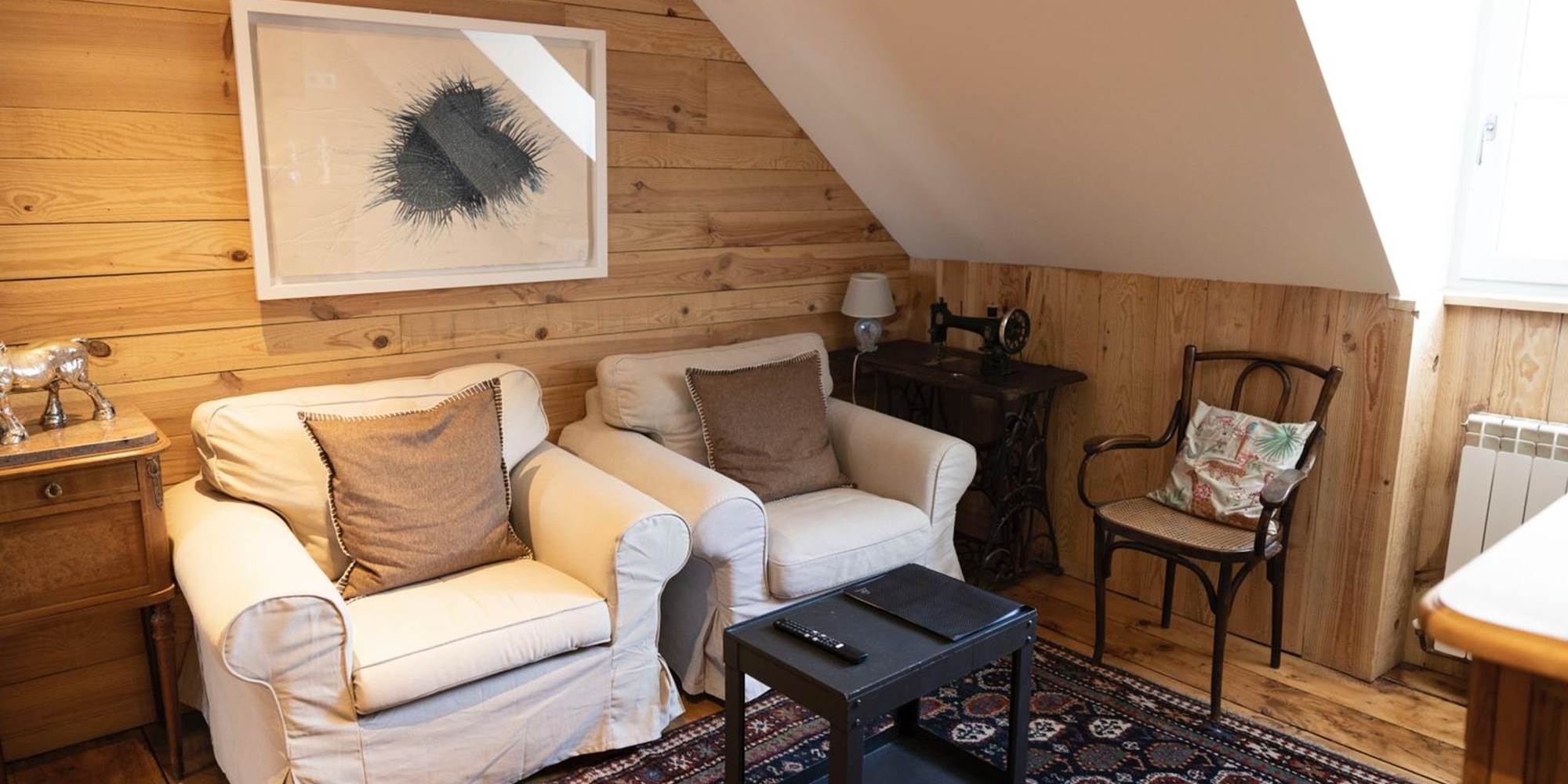 LE 41 AVENUE FOCH LA SUITE LE VIGNEMALE / LE SALON