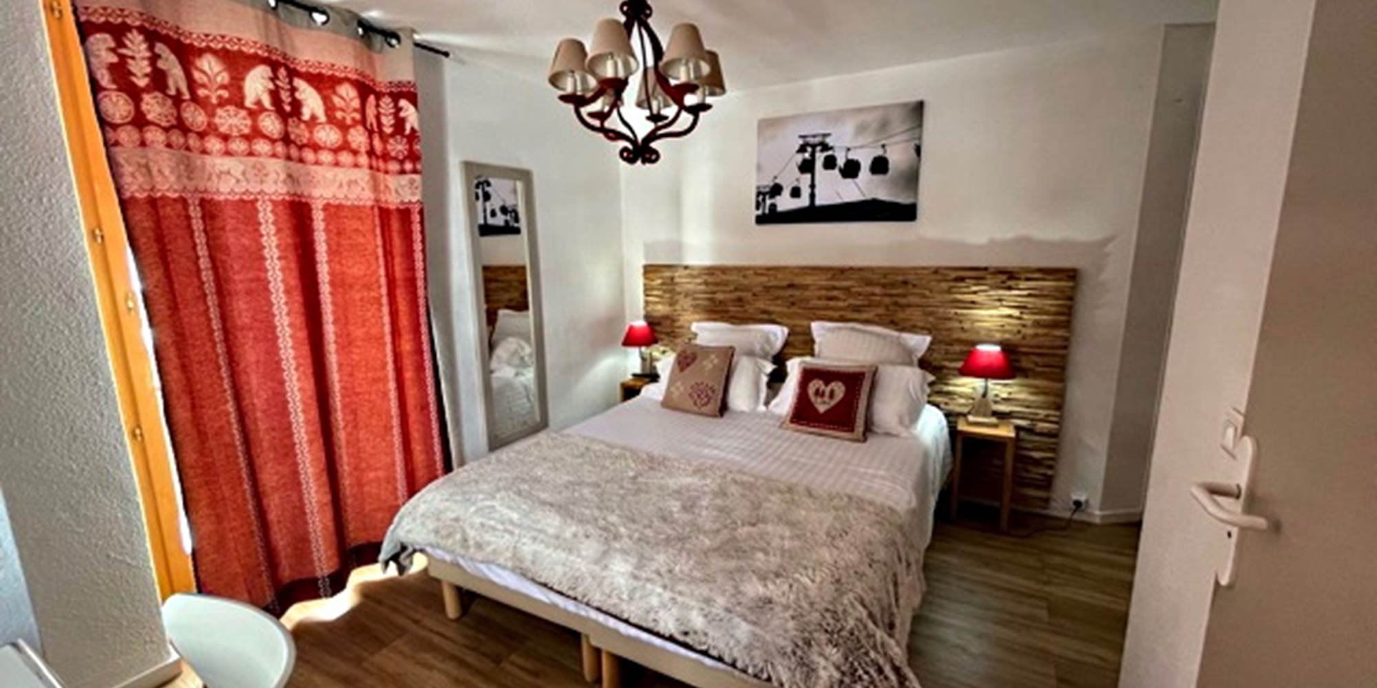 Chambres 12/14 côté parental