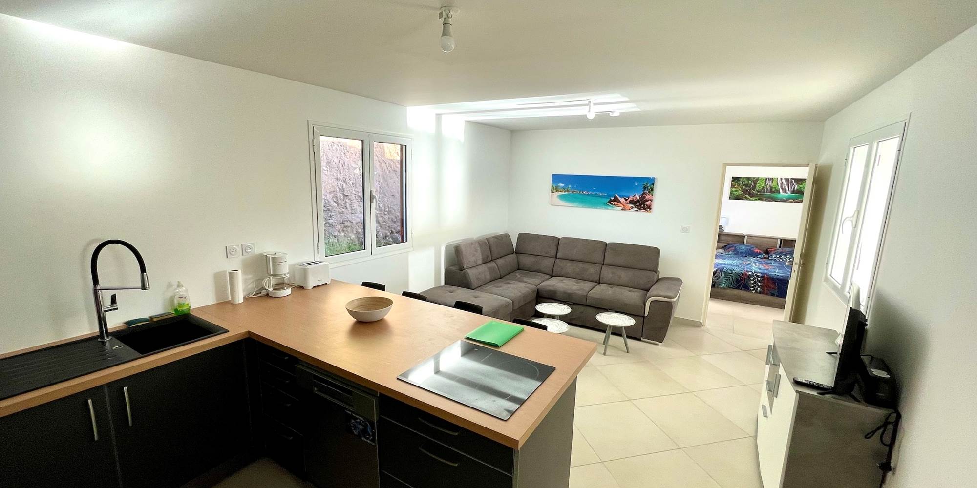 Cuisine ouverte sur le séjour