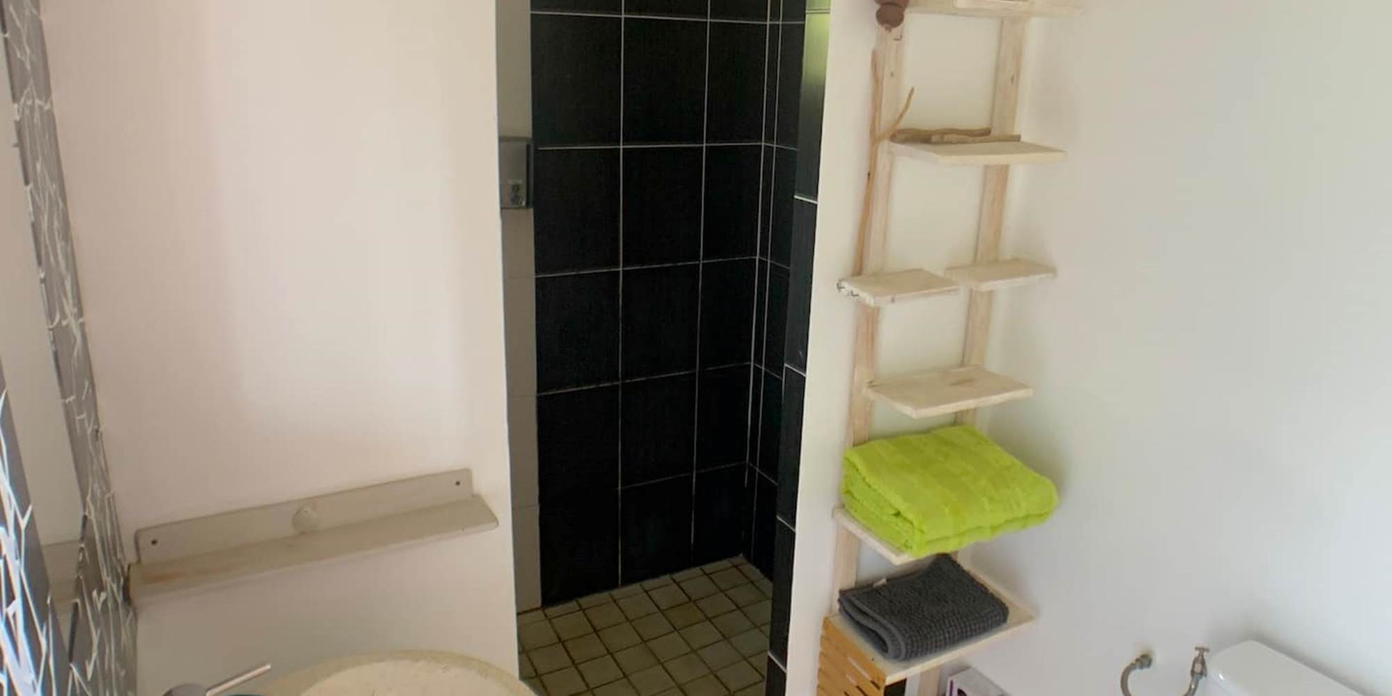 Salle de bain attenante à la chambre parentale