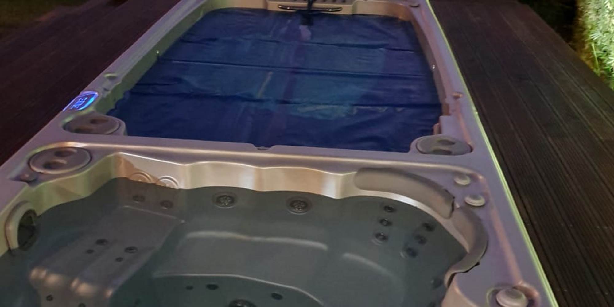 JACUZZI ET SPA DE NAGE