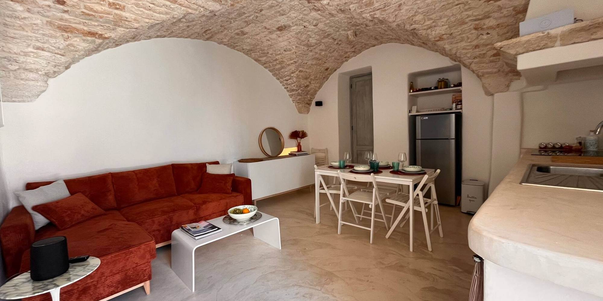 c8881d75-992b-47f8-b4a9-47f99ff41daf 2