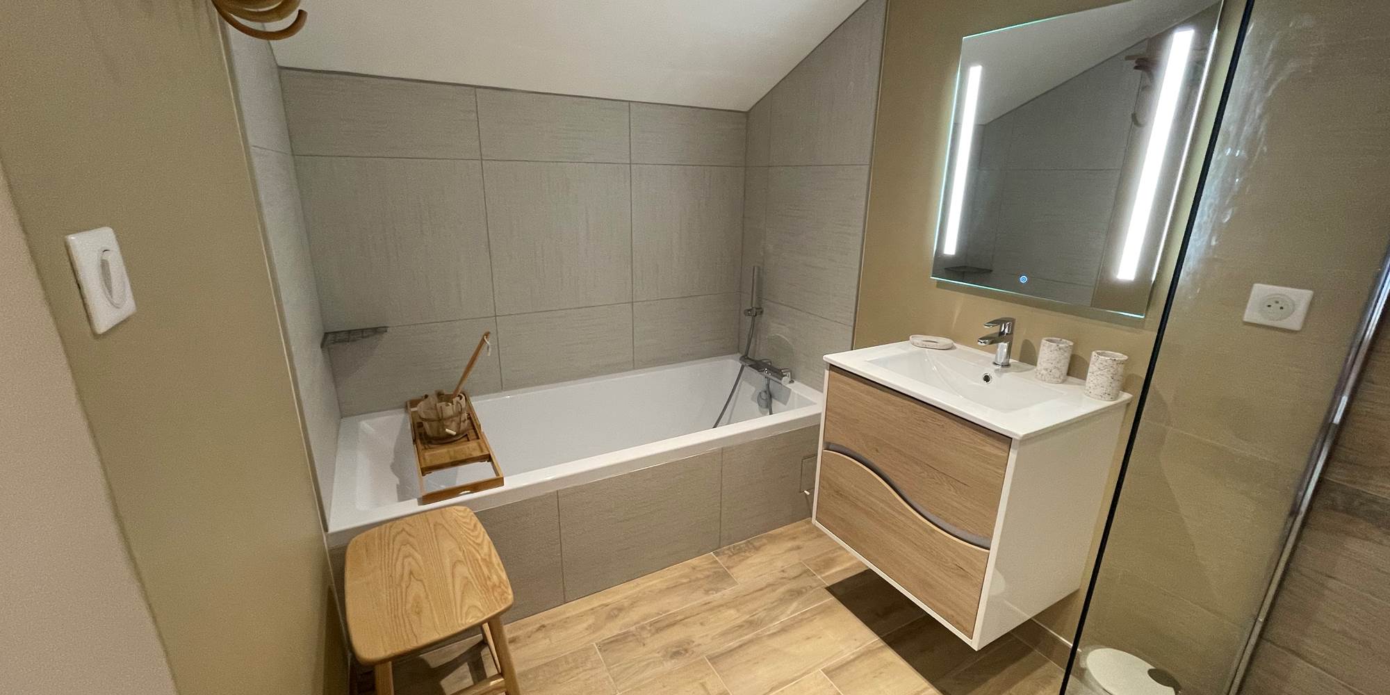 Plan large salle de bain 1