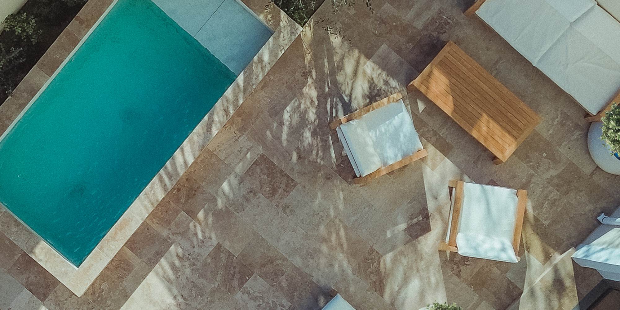 Maison Balas - Chambre d'Hotes à Canet en Roussillon - Suite Principale Avec Piscine