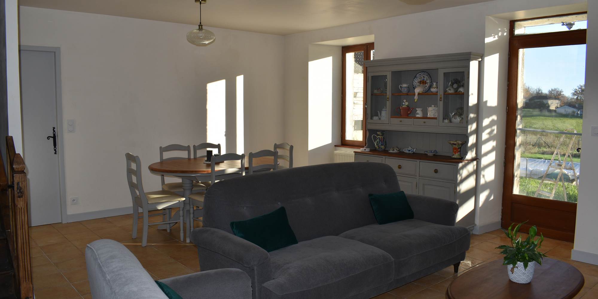 Lounge 3
