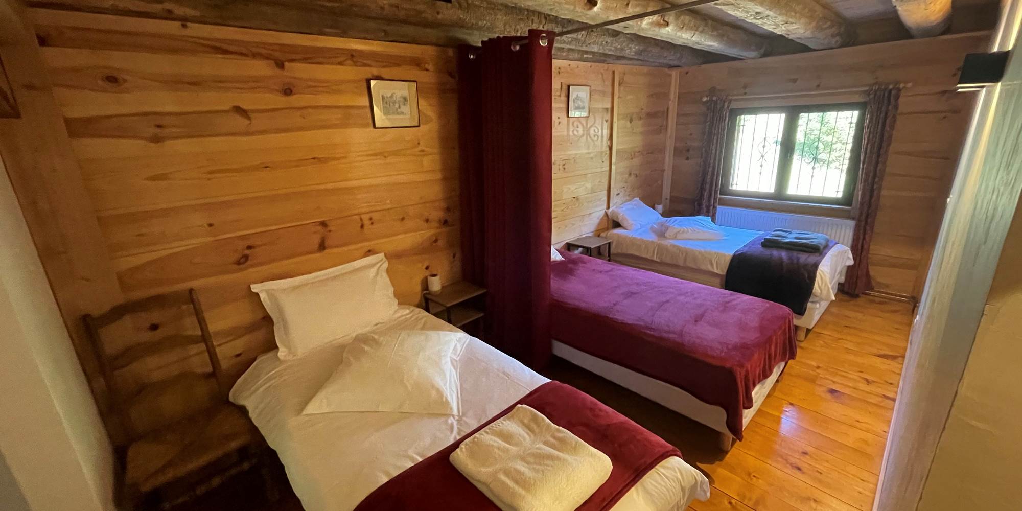 Chambre confort Ancolie - 3 lits simples 90x190