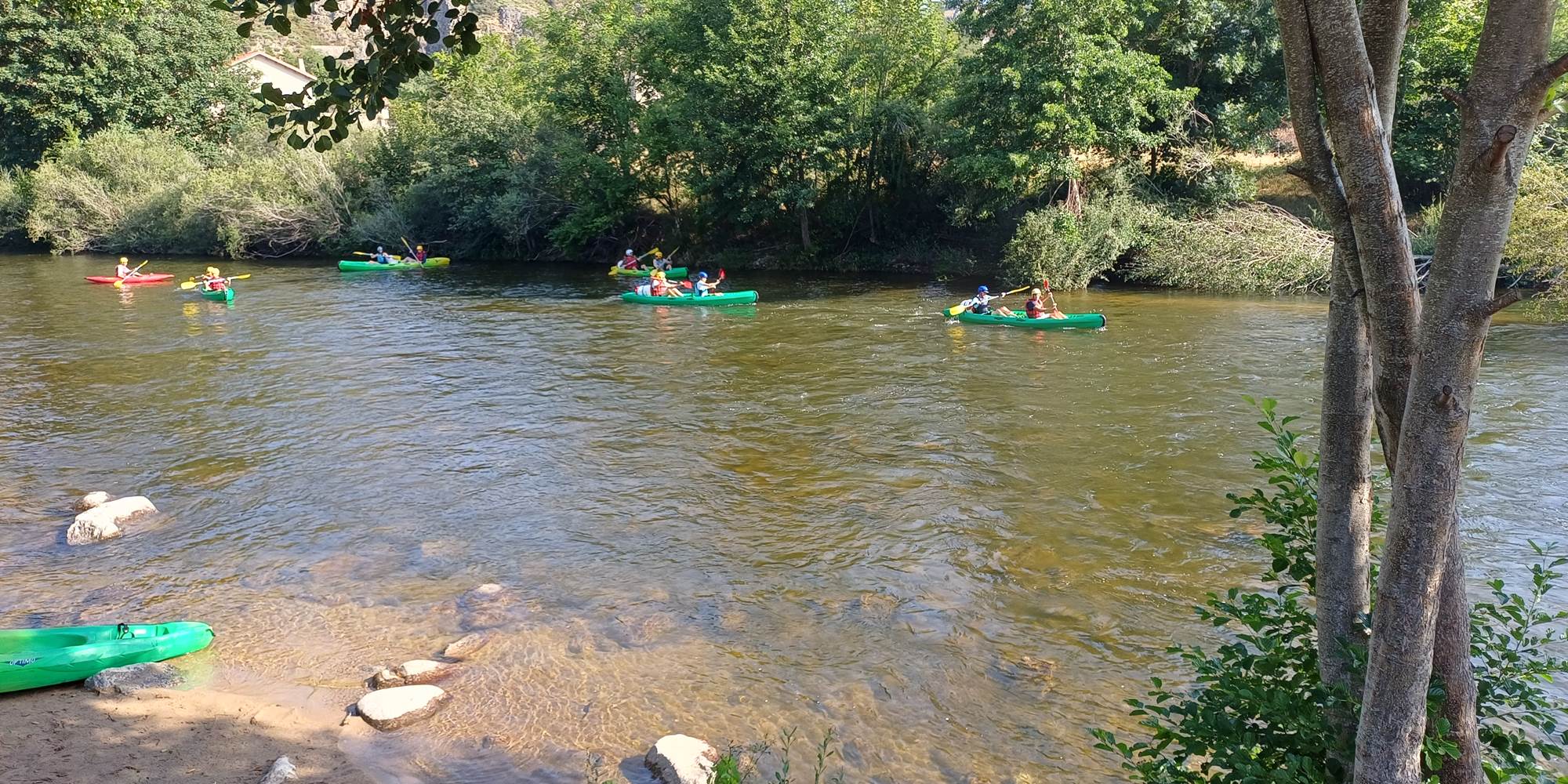 Canoë kayak dans les gorges de l'Allier