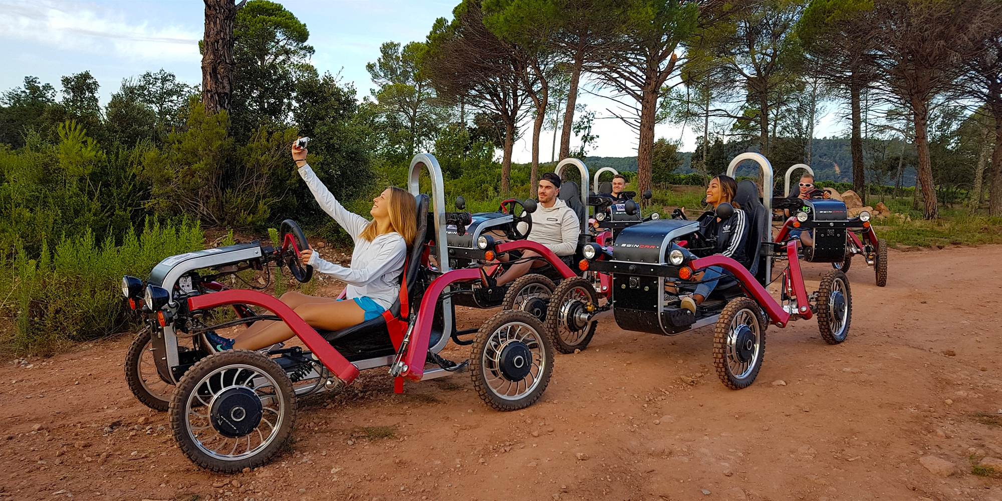 SWIN CAR FERME DES DELICES FOREZIENS BALLADE EN FORET