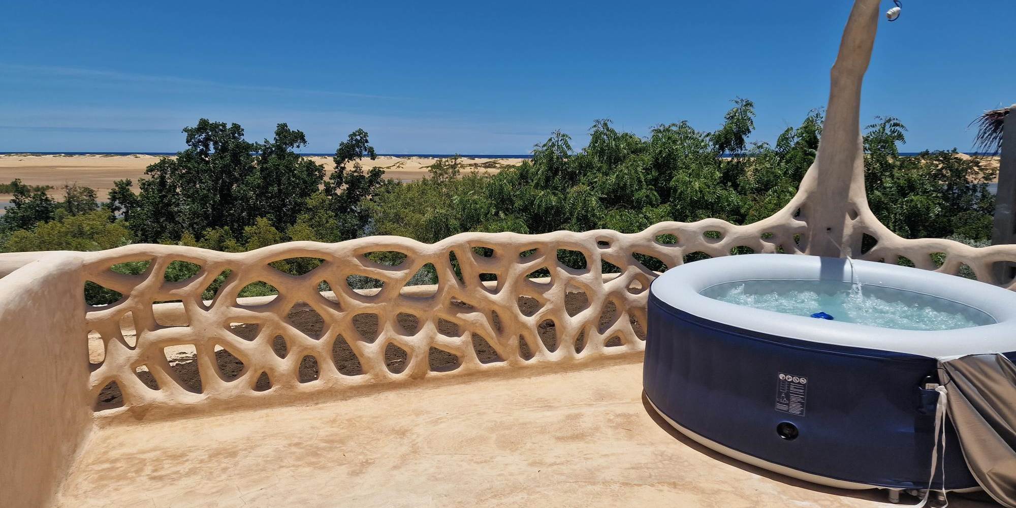 B3 terrasse jacuzzi - 1