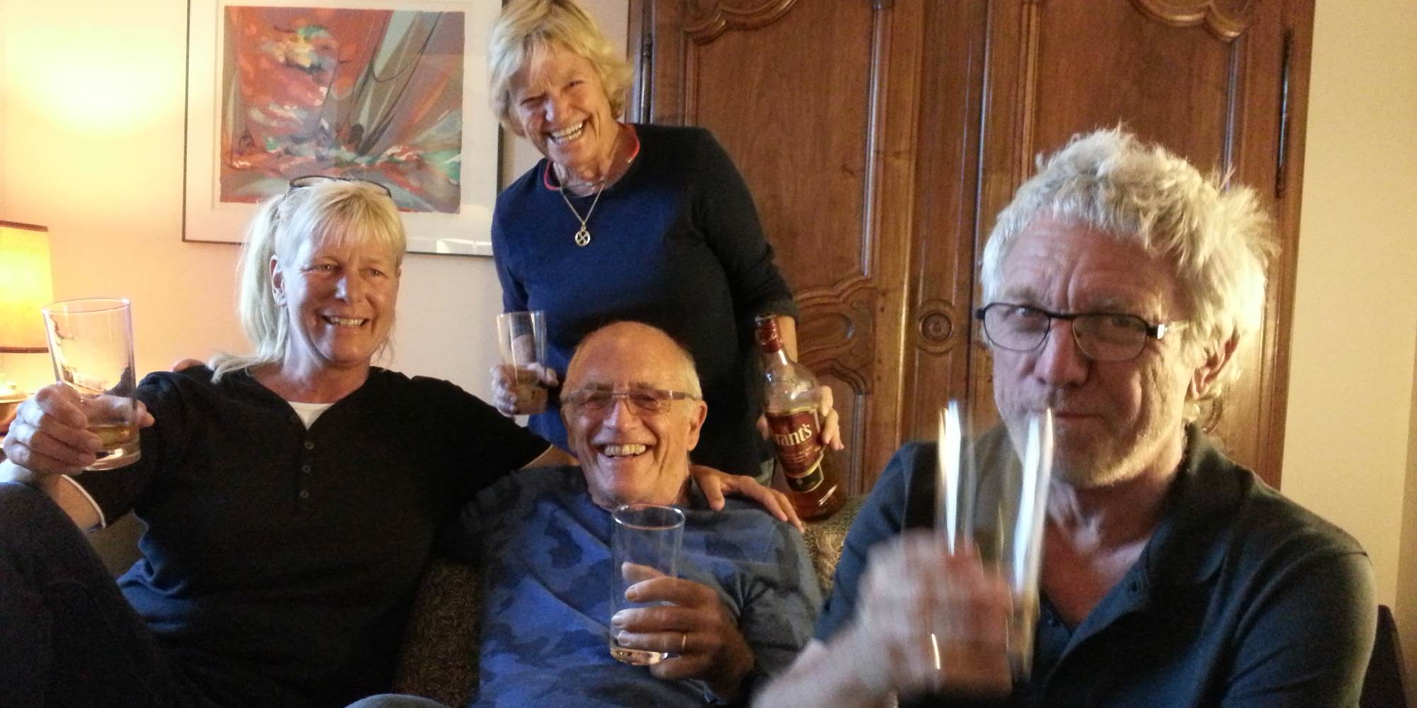 L'apéritif avec 2 couples américains et hollandais