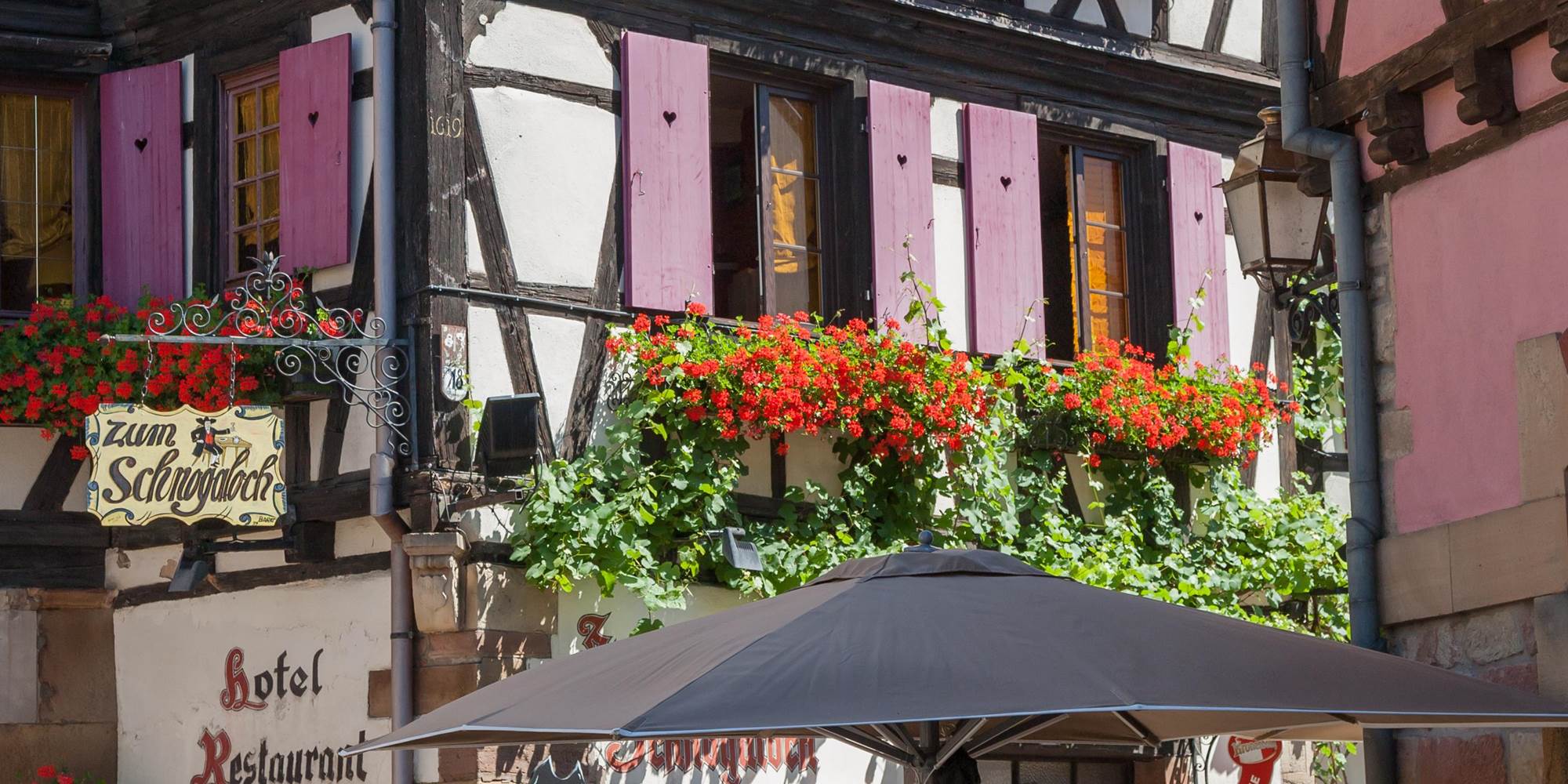 Facade Hotel Restaurant Zum schnogaloch Alsace Obernai