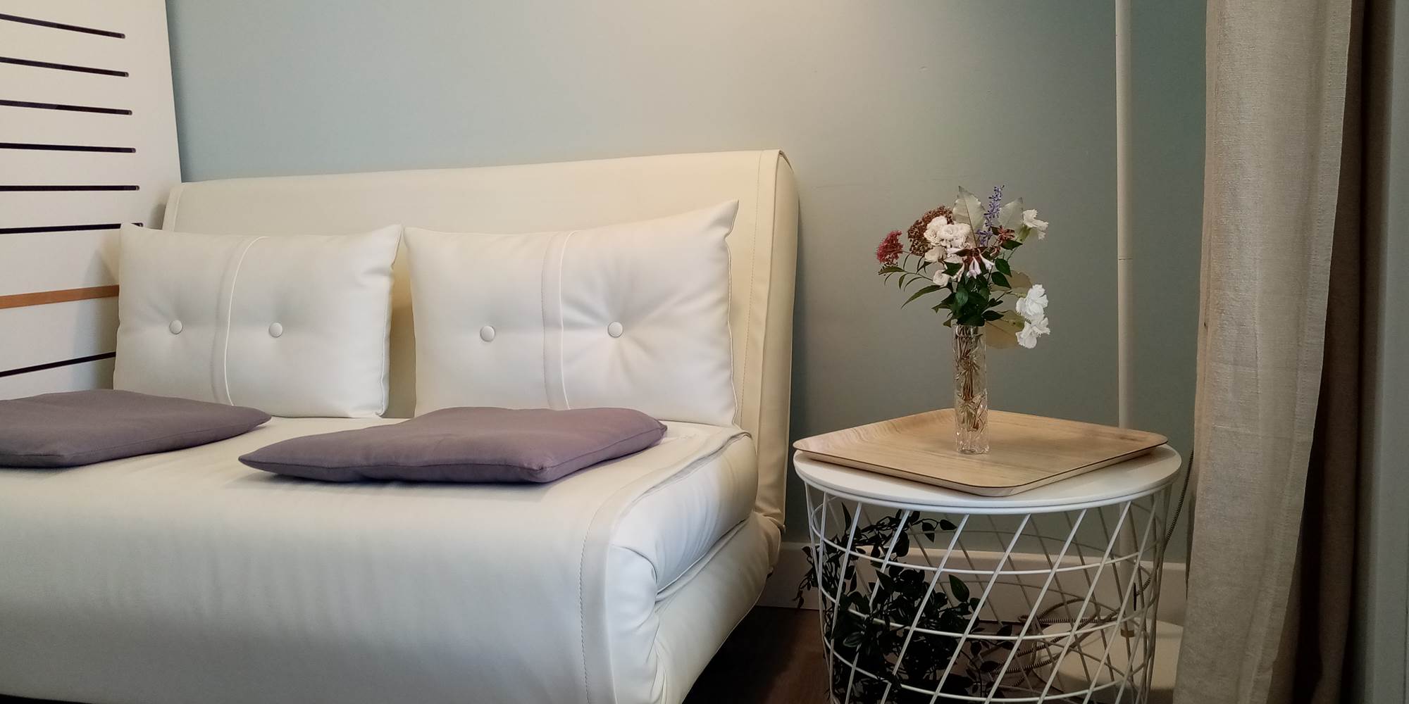 Petit coin salon, canapé convertible 120 X 190