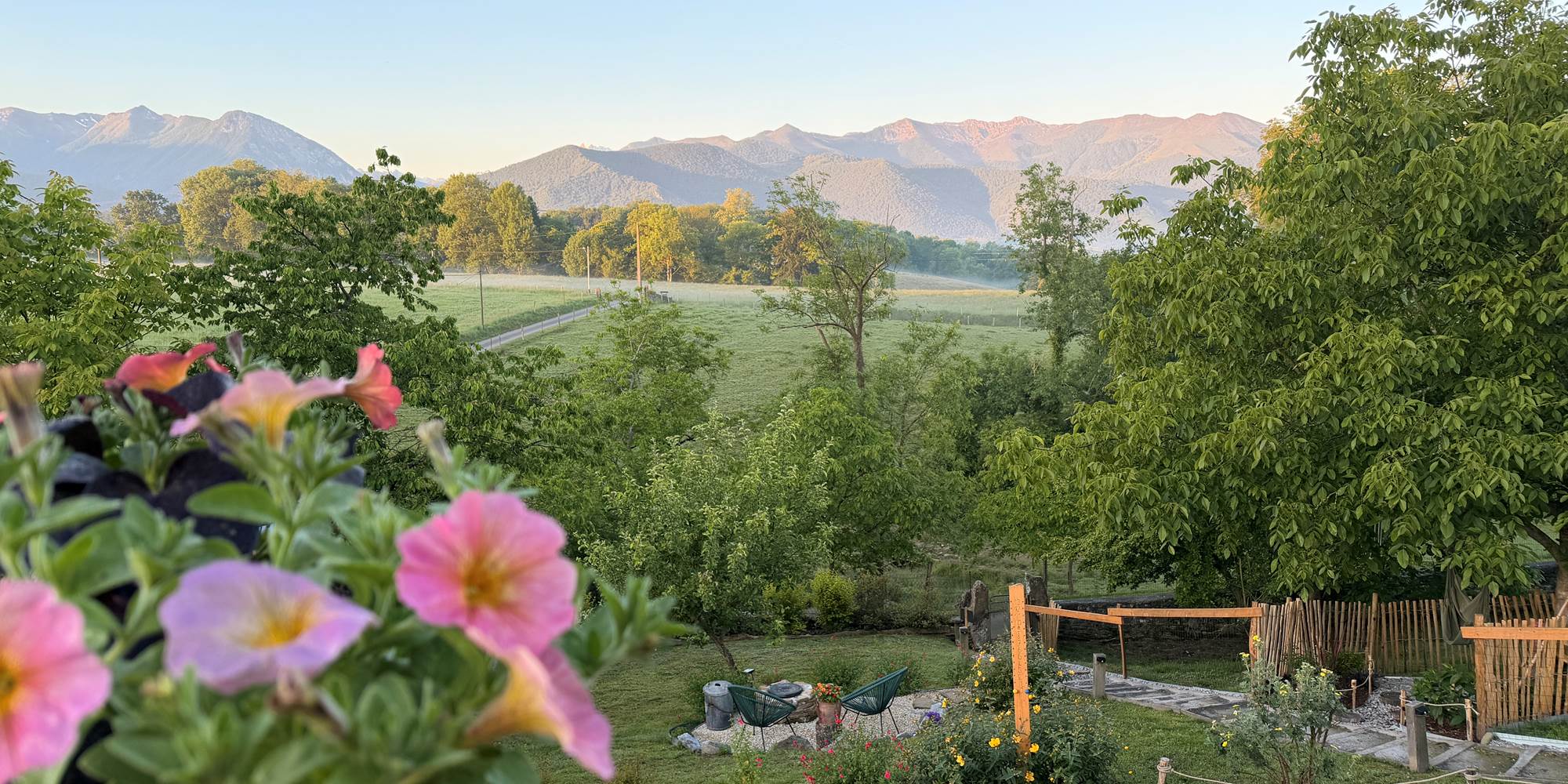 Lever de soleil sur les Pyrénées