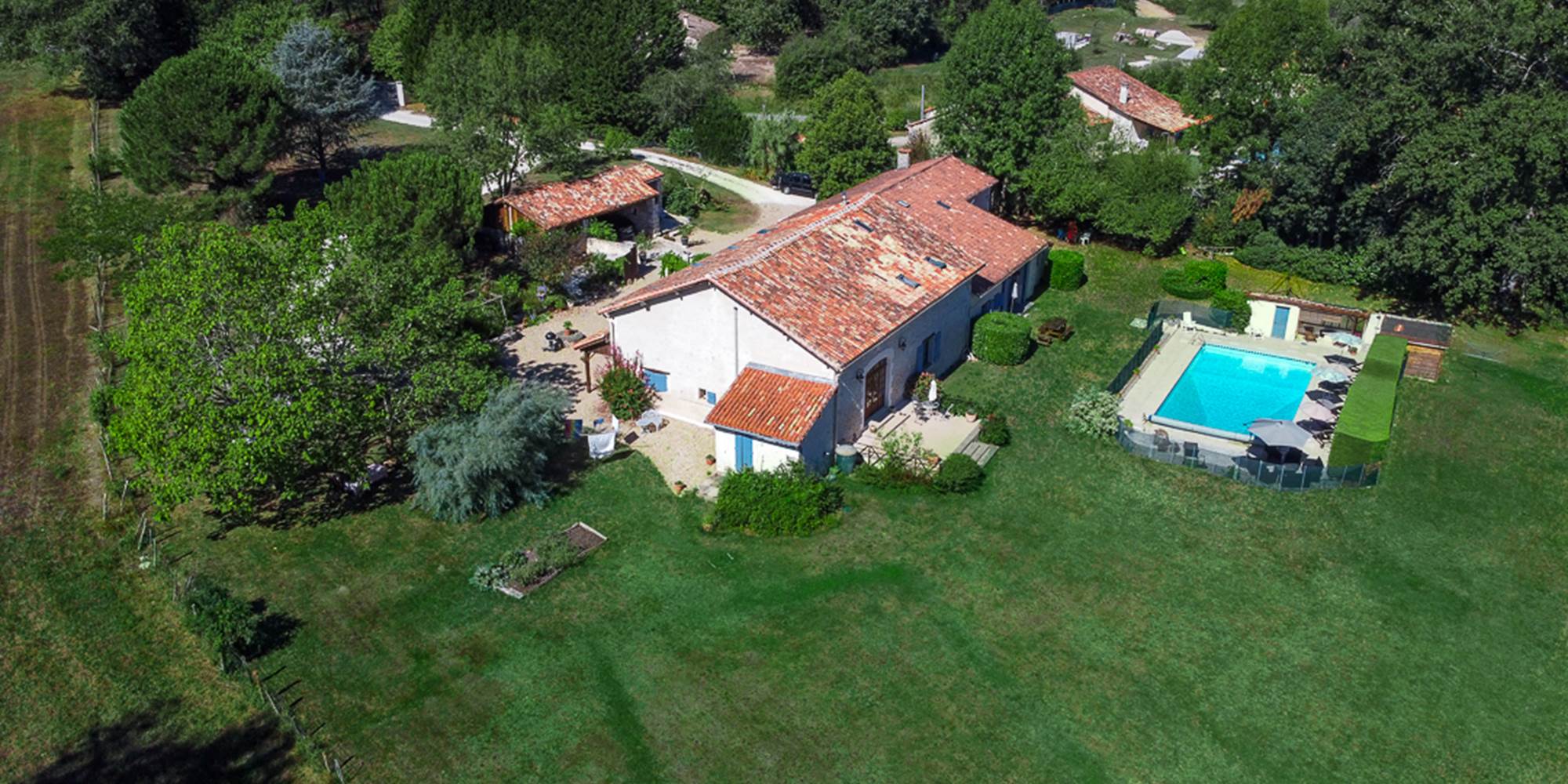 Gîte La Marteille - Entrée de la propriété