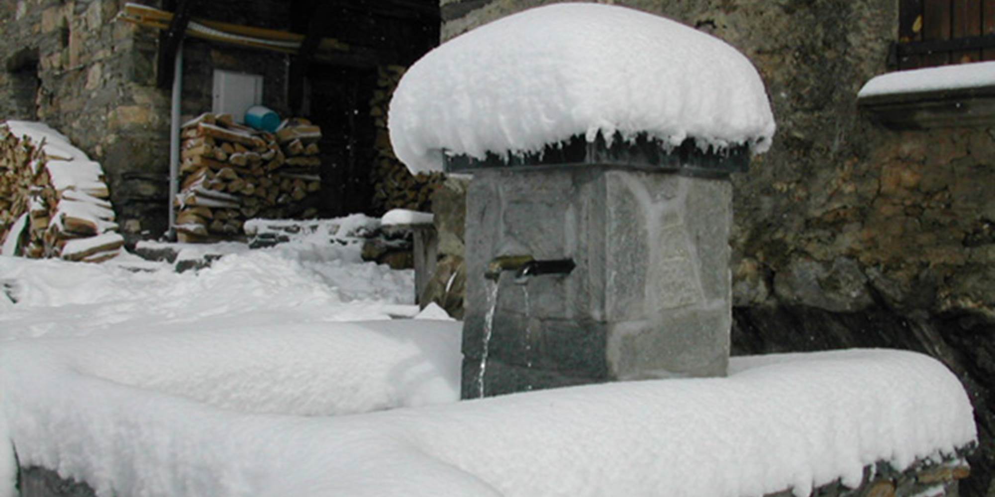 Le reposant son de la fontaine.