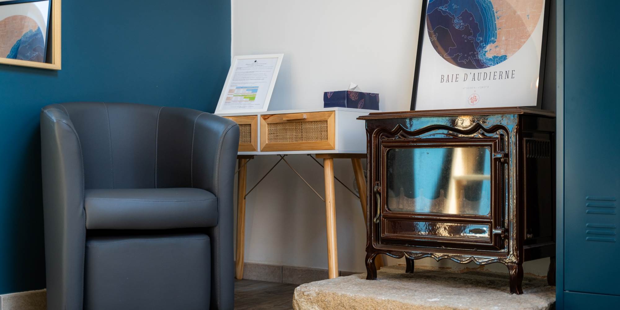 Chambre petite longère: le secrétaire