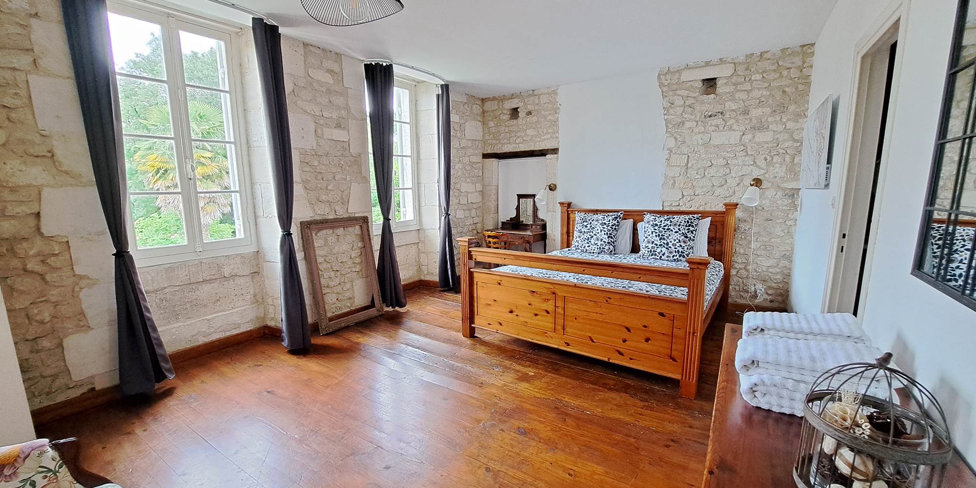 Le Moulin Etourneau - La Villa des Lettres, gîte de caractère et spacieux pour 14 personnes