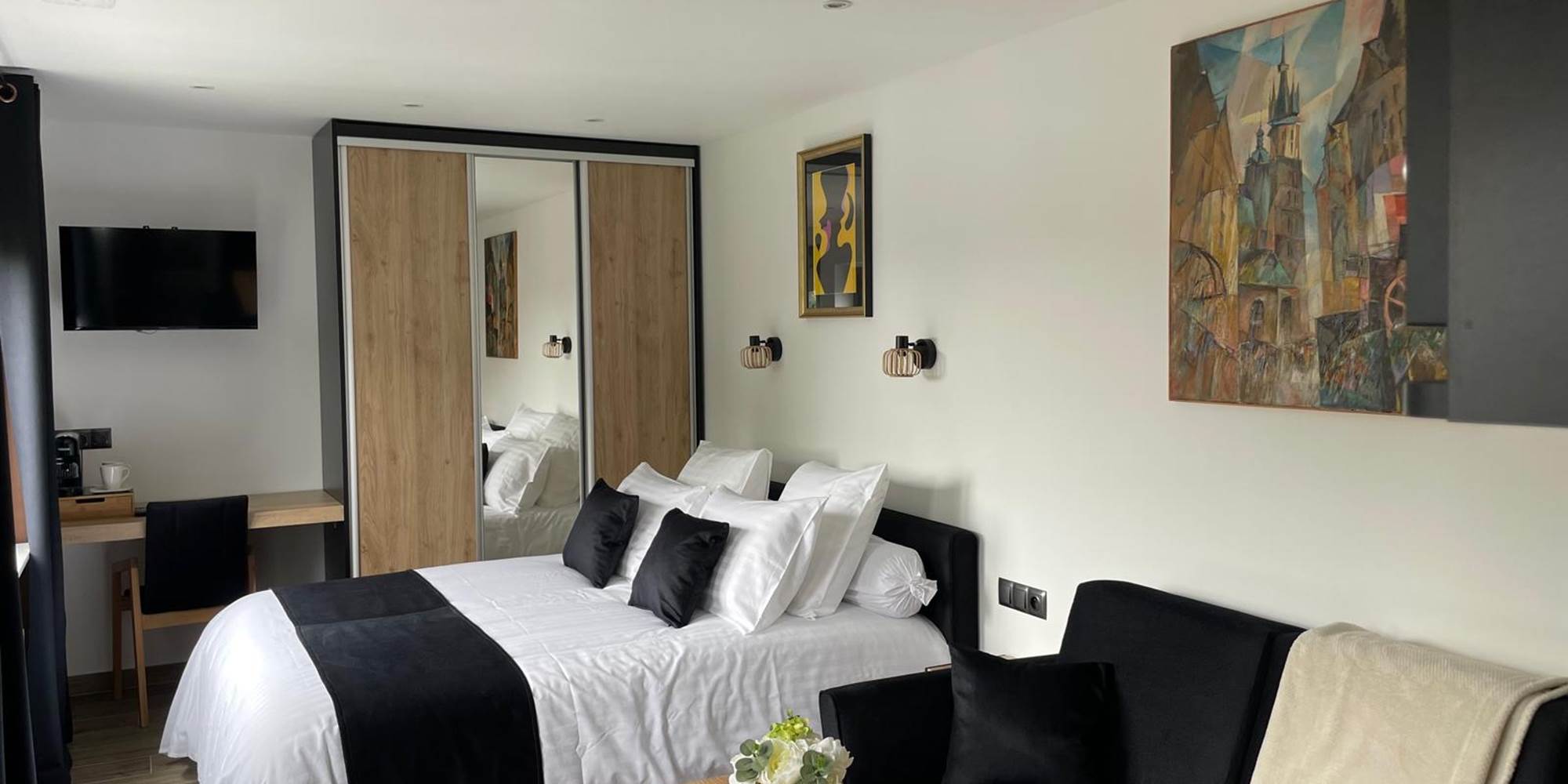 12c57e85-f599-4c1d-9933-a4f42e61d7a1