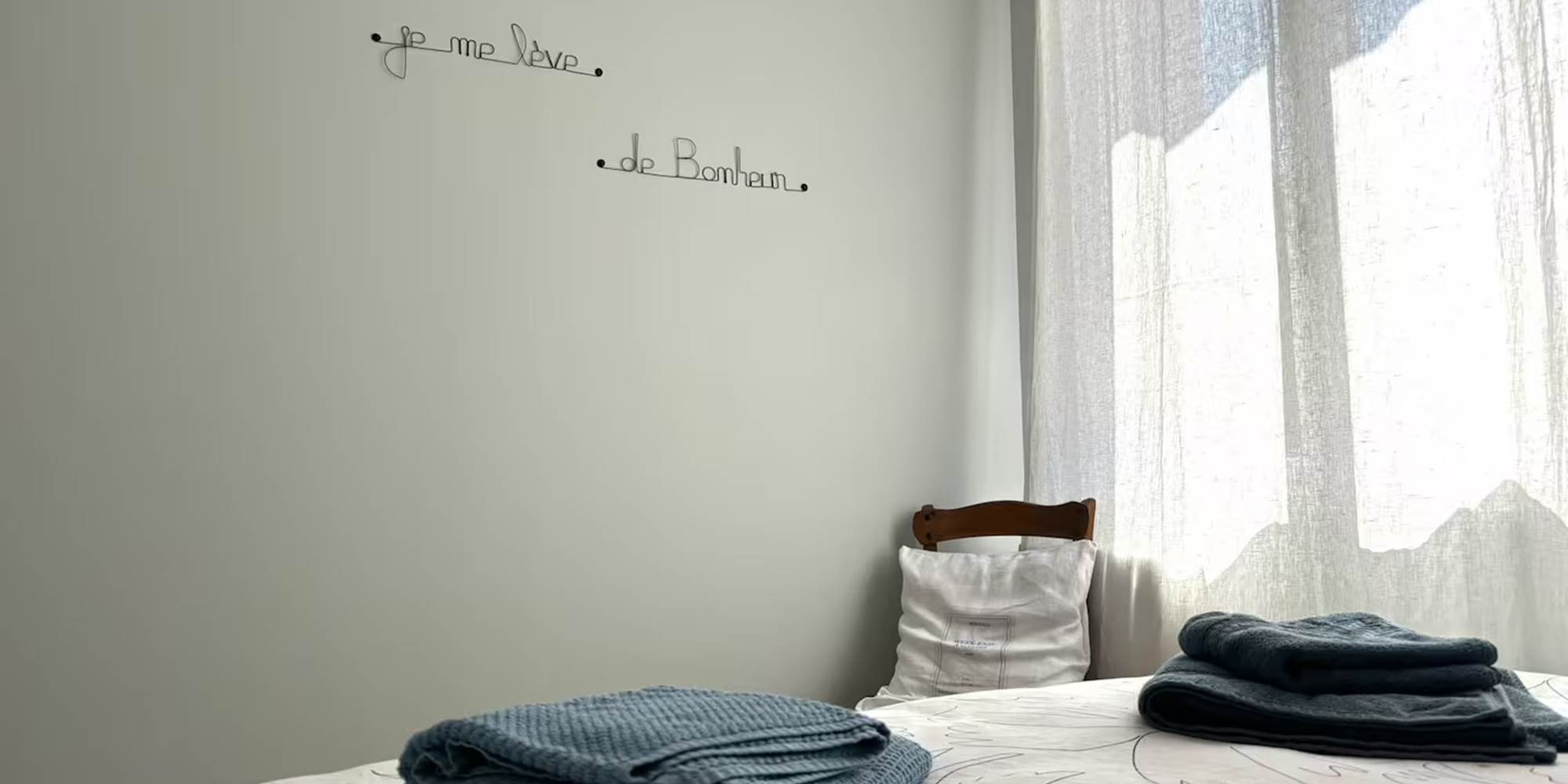 Maison Tantôt - chambre 2 lit double