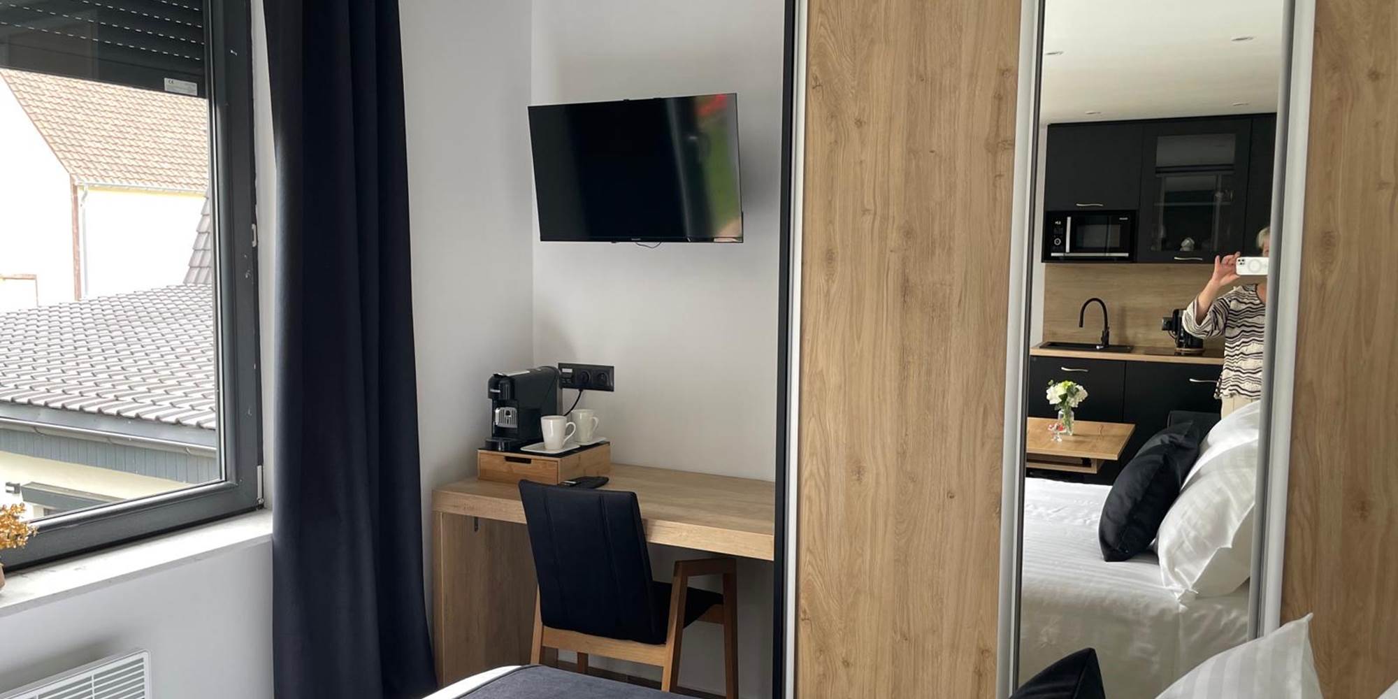 ce8b918b-4578-4138-b88c-c8a6fa43b21f