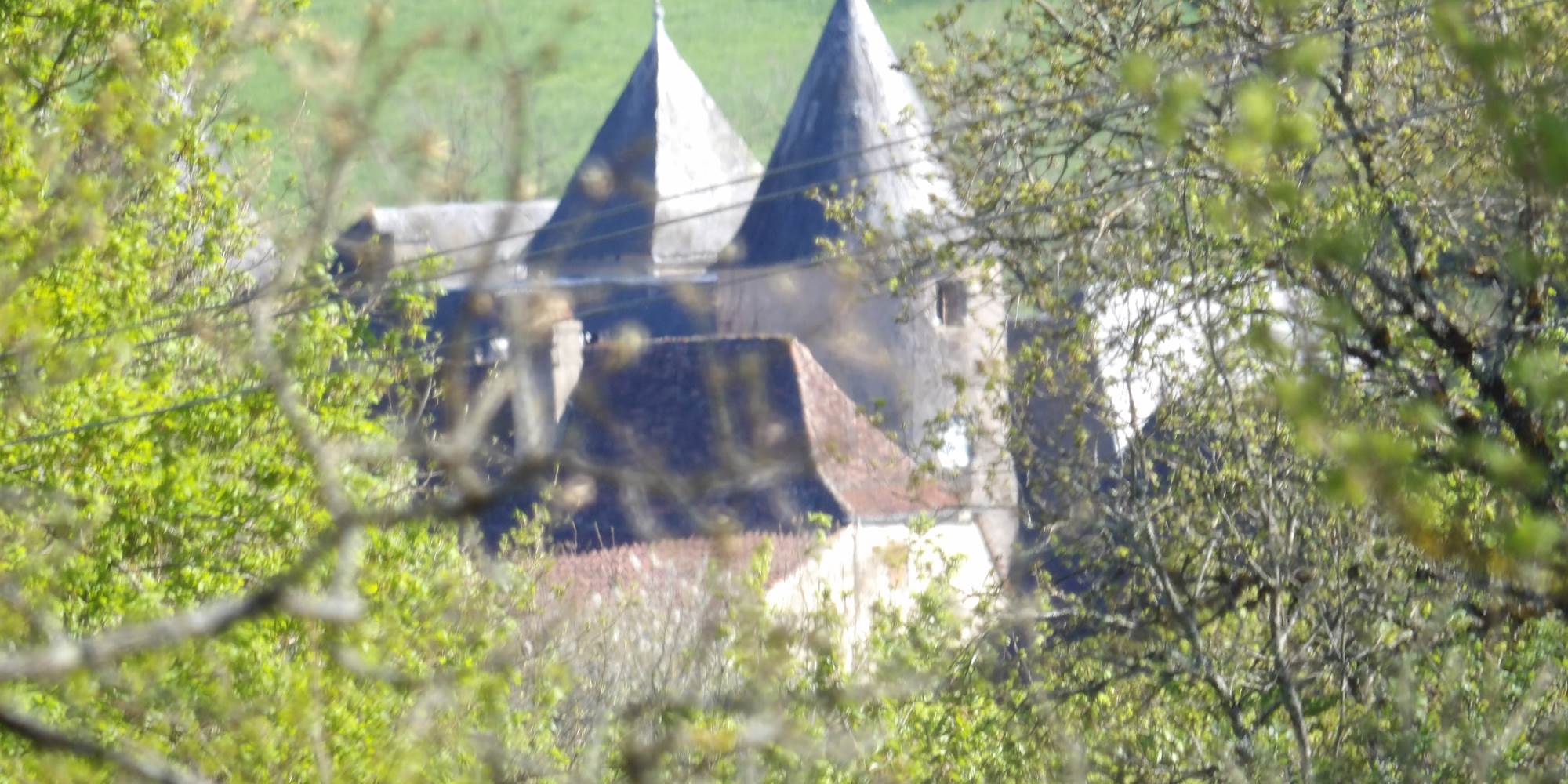 Vue de la maison sur Padirac et son château
