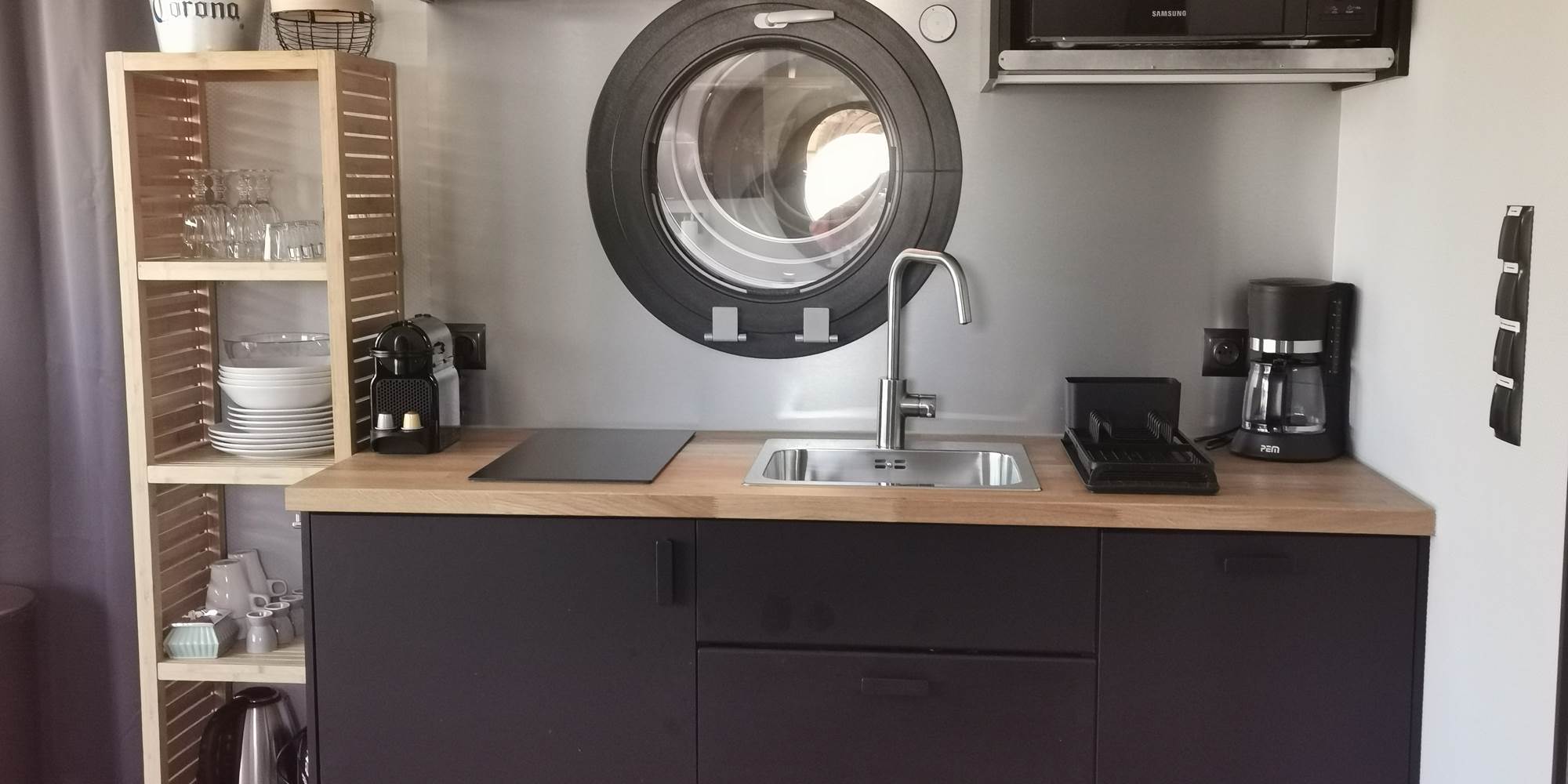 coin cuisine tout équipée avec Nespresso
