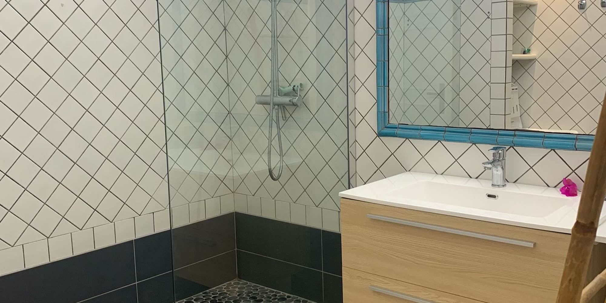 Douche à l'italienne