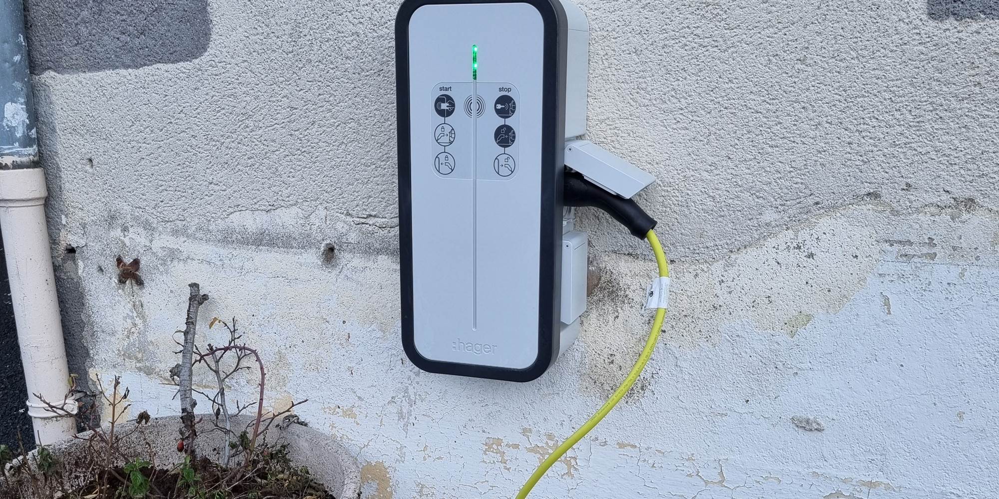 Borne de recharge Au Coeur Du Volcantal