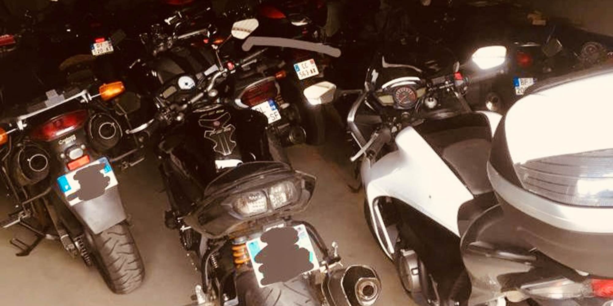 Garage sécurisé pour motos