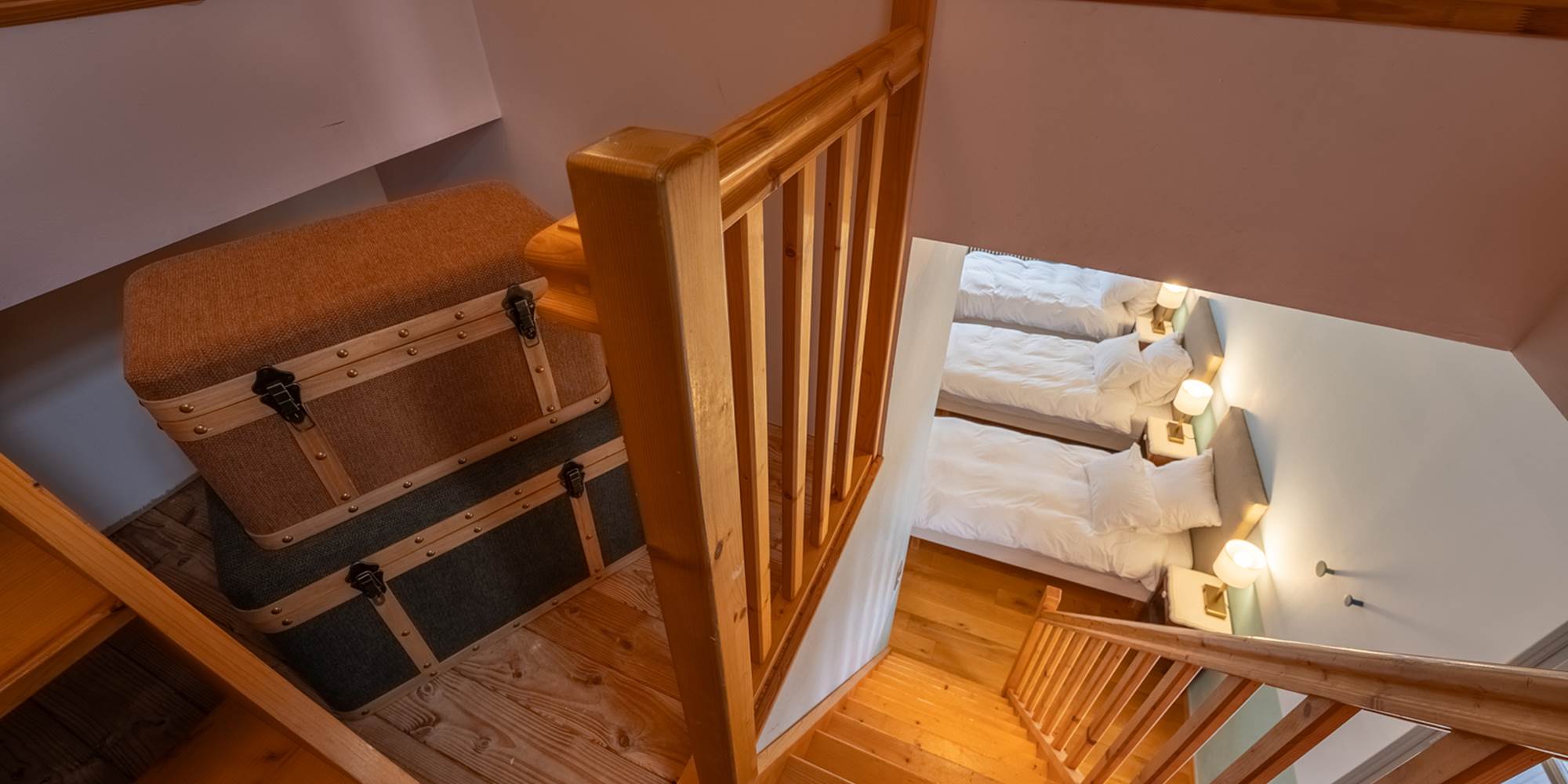 LE CHÂTEAU - étage - Chambre HORTUS escalier