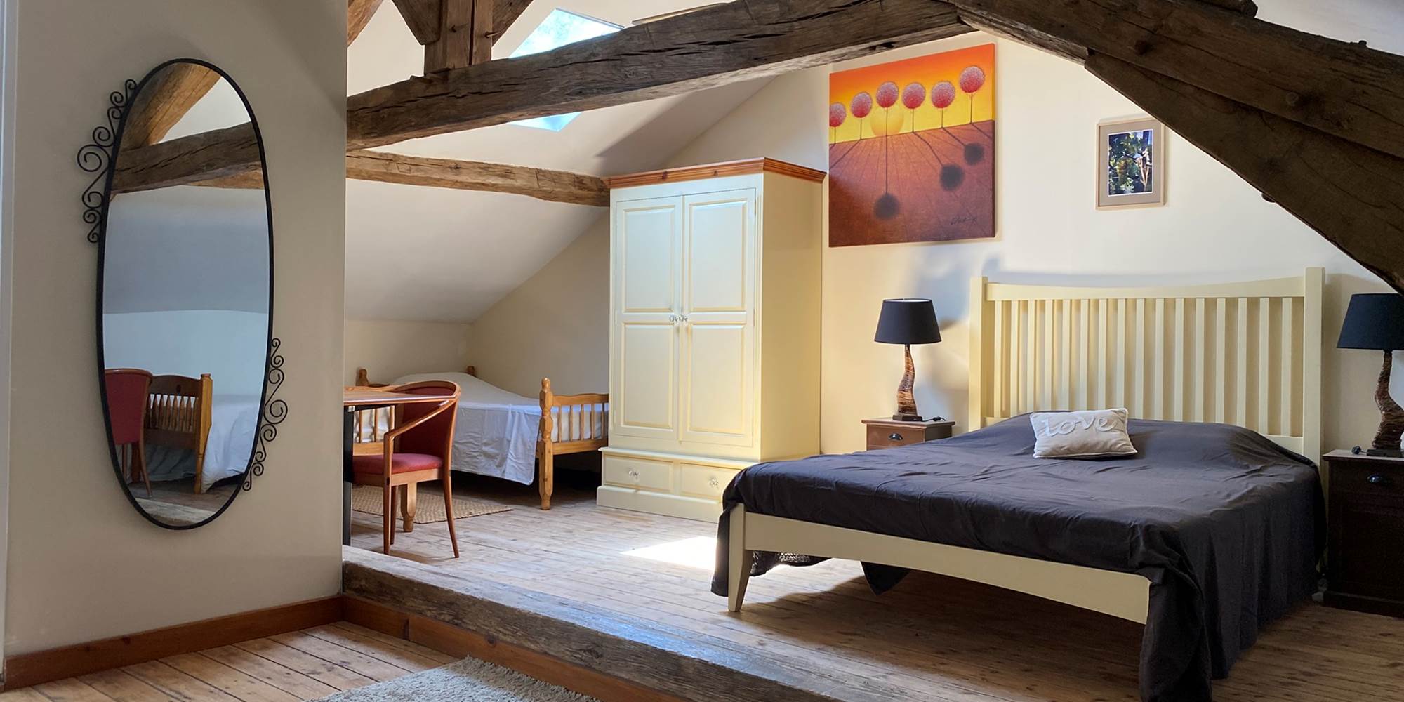 Photo de la Chambre Champagne - Chambres d'hôtes La Grange Richard à Dinsac