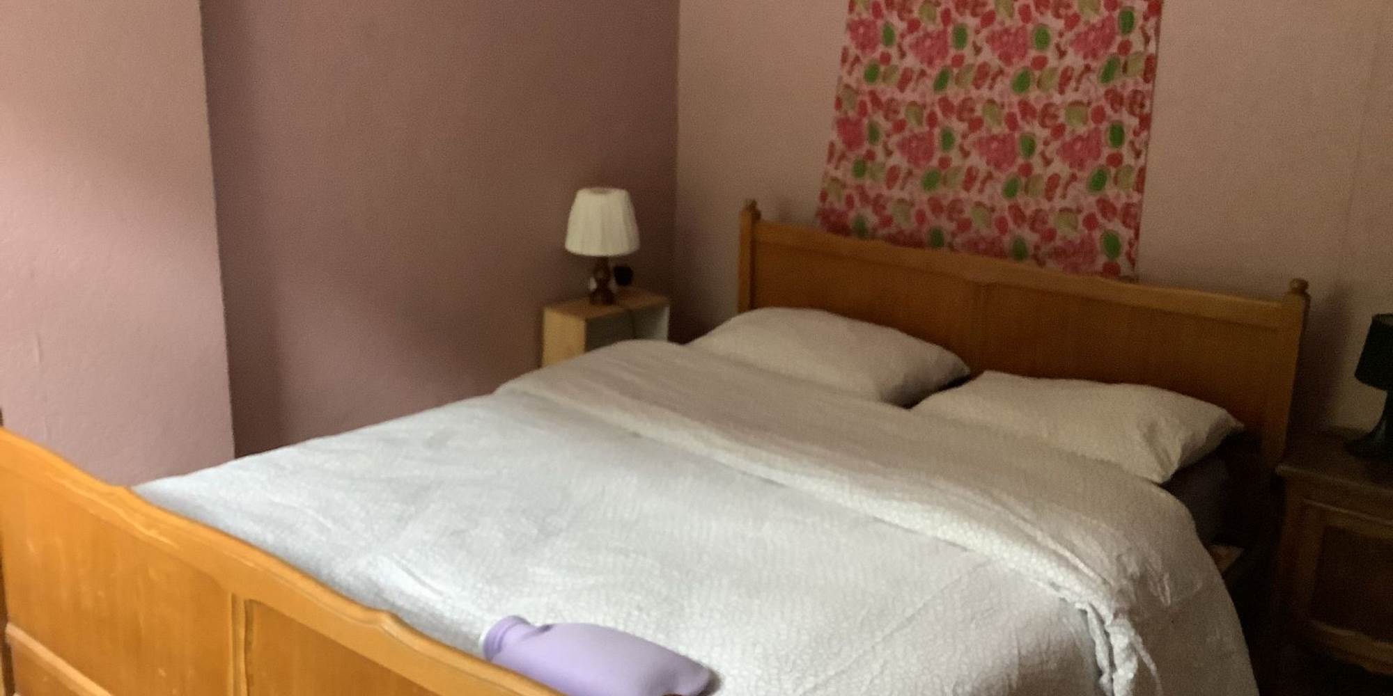 Chambre 2 - lit queen size