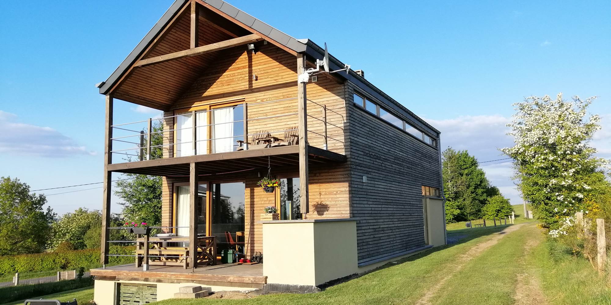 Maison côté de derrière-presta