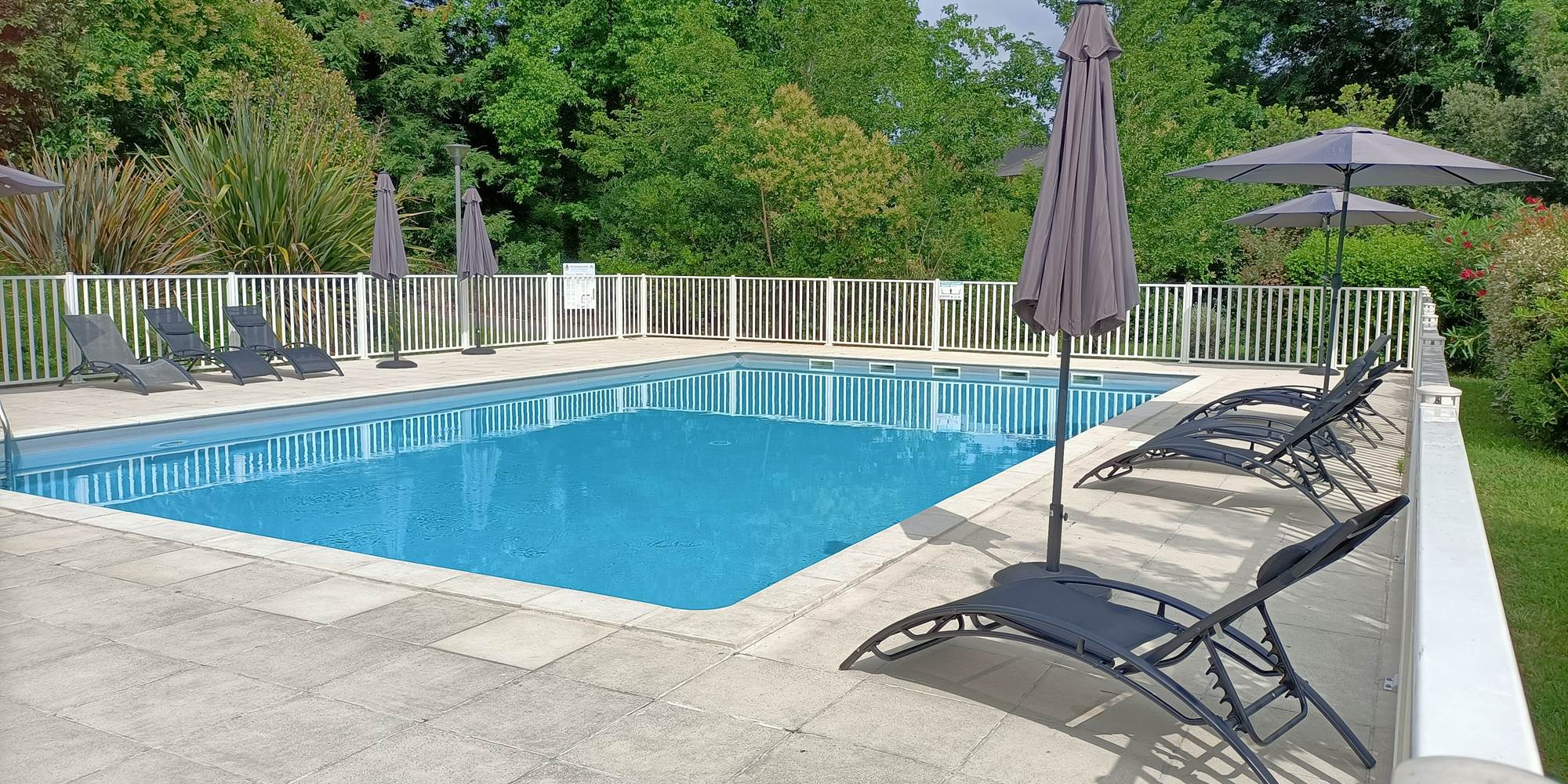 Piscine Juillet 2023