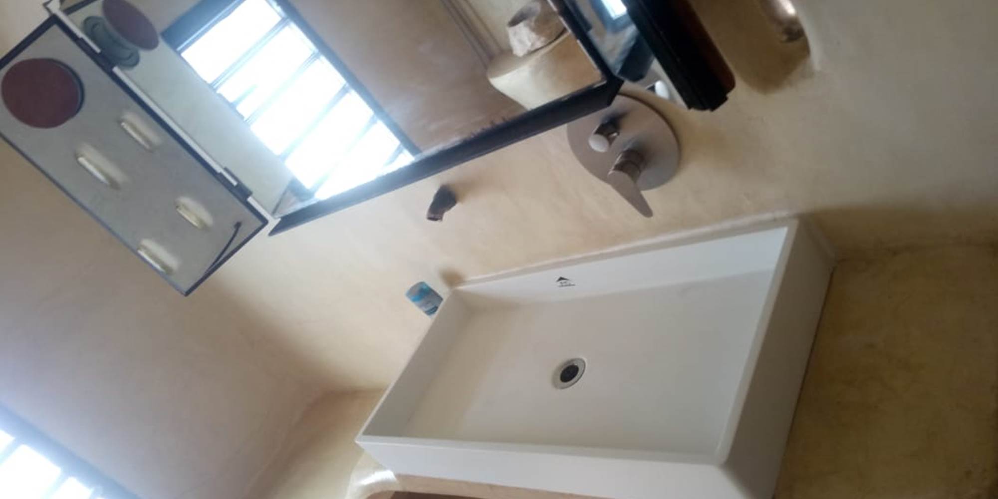 B4 salle de bains - 1